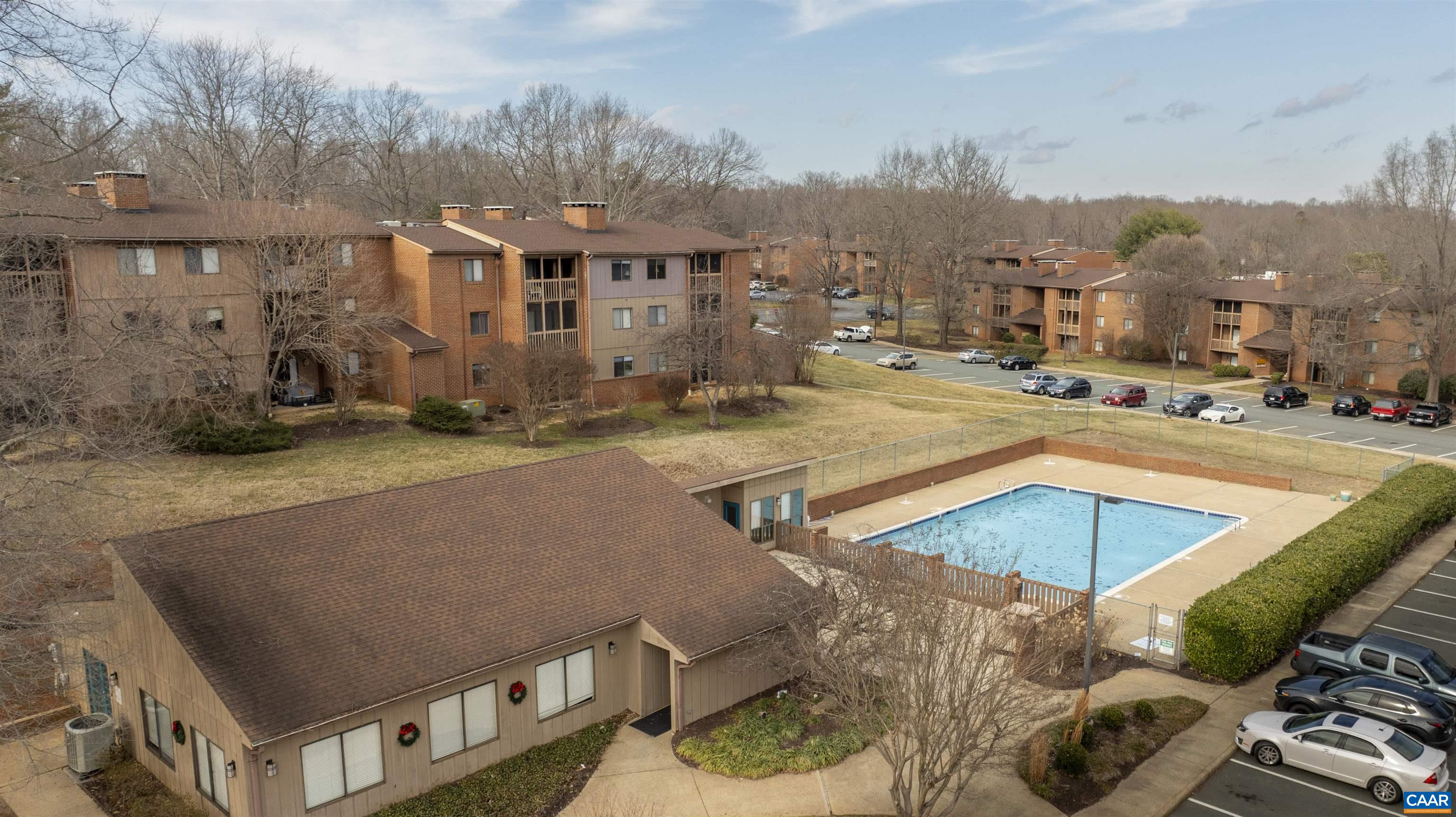 114 TURTLE CREEK RD, CHARLOTTESVILLE, Virginia 22901, 2 Bedrooms Bedrooms, ,2 BathroomsBathrooms,Residential,114 TURTLE CREEK RD,675561 MLS # 675561