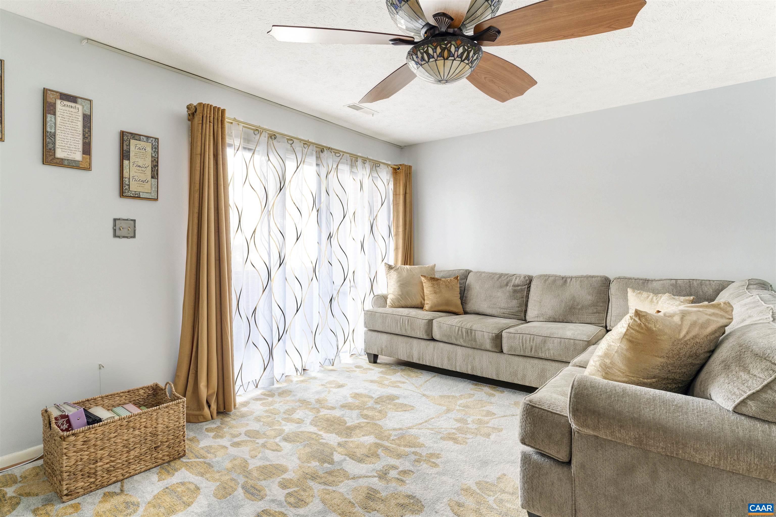 114 TURTLE CREEK RD, CHARLOTTESVILLE, Virginia 22901, 2 Bedrooms Bedrooms, ,2 BathroomsBathrooms,Residential,114 TURTLE CREEK RD,675561 MLS # 675561