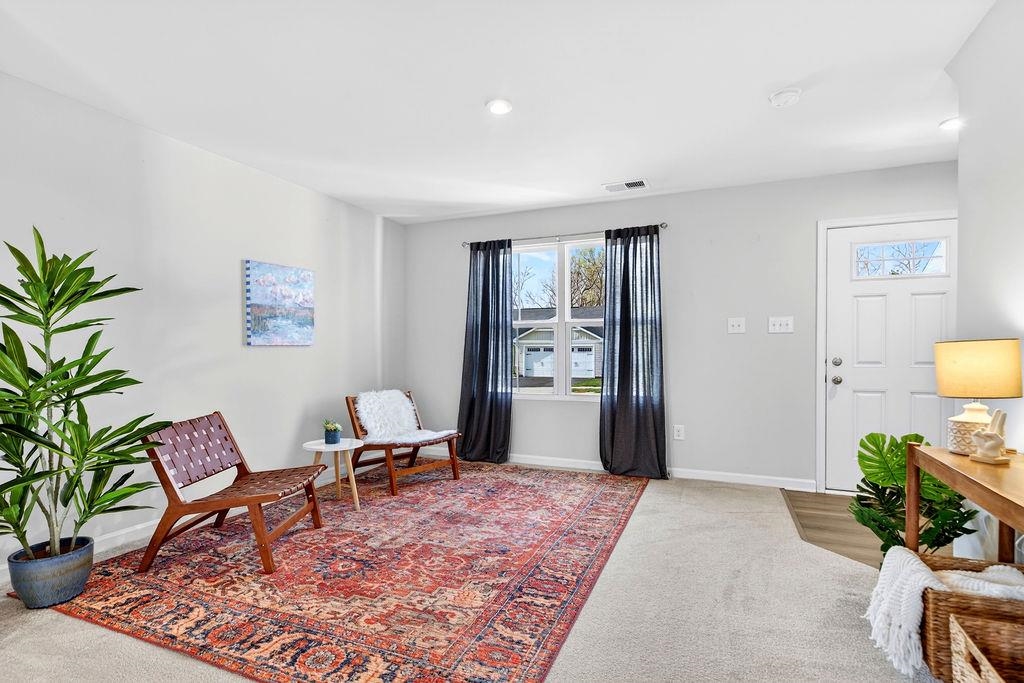 125 WHITE BIRCH RD, WAYNESBORO, Virginia 22980, 3 Bedrooms Bedrooms, ,2 BathroomsBathrooms,Residential,125 WHITE BIRCH RD,675622 MLS # 675622 125 WHITE BIRCH RD, WAYNESBORO, Virginia 22980, 3 Bedrooms Bedrooms, ,2 BathroomsBathrooms,Residential,125 WHITE BIRCH RD,675622 MLS # 675622