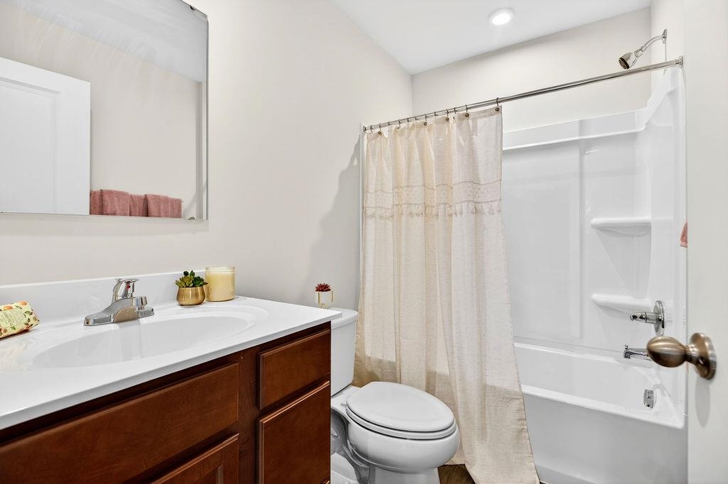 125 WHITE BIRCH RD, WAYNESBORO, Virginia 22980, 3 Bedrooms Bedrooms, ,2 BathroomsBathrooms,Residential,125 WHITE BIRCH RD,675622 MLS # 675622 125 WHITE BIRCH RD, WAYNESBORO, Virginia 22980, 3 Bedrooms Bedrooms, ,2 BathroomsBathrooms,Residential,125 WHITE BIRCH RD,675622 MLS # 675622