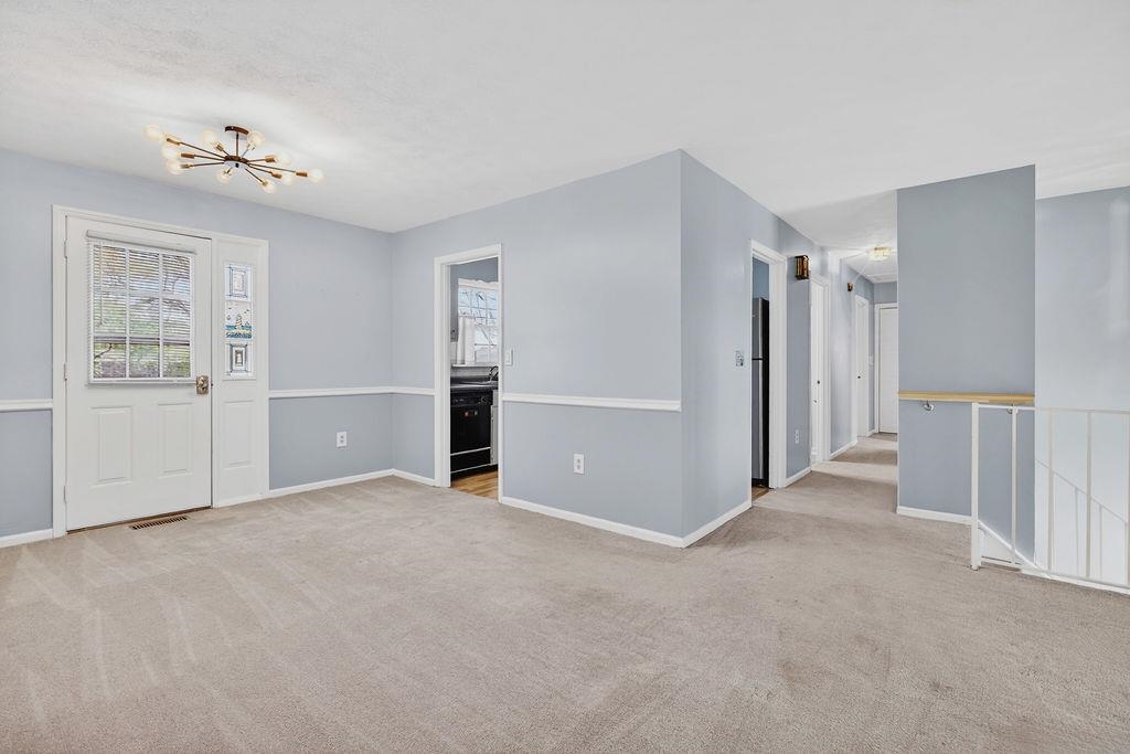 51 BRIARWOOD CIR, STAUNTON, Virginia 24401, 3 Bedrooms Bedrooms, ,2 BathroomsBathrooms,Residential,51 BRIARWOOD CIR,675623 MLS # 675623 51 BRIARWOOD CIR, STAUNTON, Virginia 24401, 3 Bedrooms Bedrooms, ,2 BathroomsBathrooms,Residential,51 BRIARWOOD CIR,675623 MLS # 675623