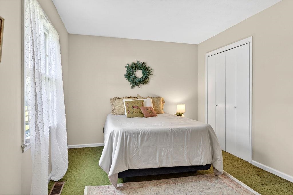 51 BRIARWOOD CIR, STAUNTON, Virginia 24401, 3 Bedrooms Bedrooms, ,2 BathroomsBathrooms,Residential,51 BRIARWOOD CIR,675623 MLS # 675623 51 BRIARWOOD CIR, STAUNTON, Virginia 24401, 3 Bedrooms Bedrooms, ,2 BathroomsBathrooms,Residential,51 BRIARWOOD CIR,675623 MLS # 675623