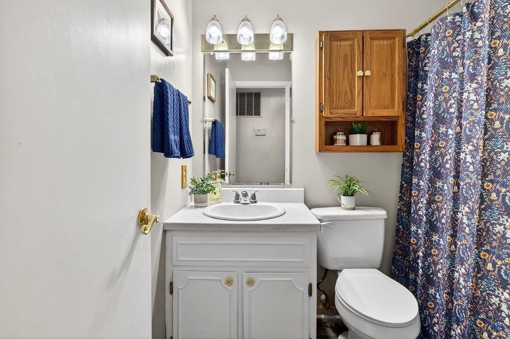 51 BRIARWOOD CIR, STAUNTON, Virginia 24401, 3 Bedrooms Bedrooms, ,2 BathroomsBathrooms,Residential,51 BRIARWOOD CIR,675623 MLS # 675623 51 BRIARWOOD CIR, STAUNTON, Virginia 24401, 3 Bedrooms Bedrooms, ,2 BathroomsBathrooms,Residential,51 BRIARWOOD CIR,675623 MLS # 675623