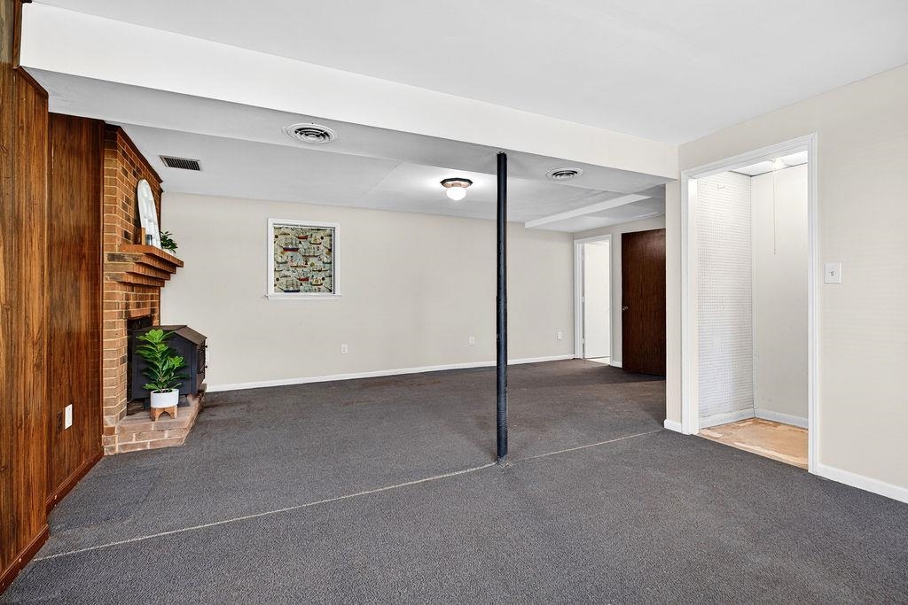 51 BRIARWOOD CIR, STAUNTON, Virginia 24401, 3 Bedrooms Bedrooms, ,2 BathroomsBathrooms,Residential,51 BRIARWOOD CIR,675623 MLS # 675623 51 BRIARWOOD CIR, STAUNTON, Virginia 24401, 3 Bedrooms Bedrooms, ,2 BathroomsBathrooms,Residential,51 BRIARWOOD CIR,675623 MLS # 675623