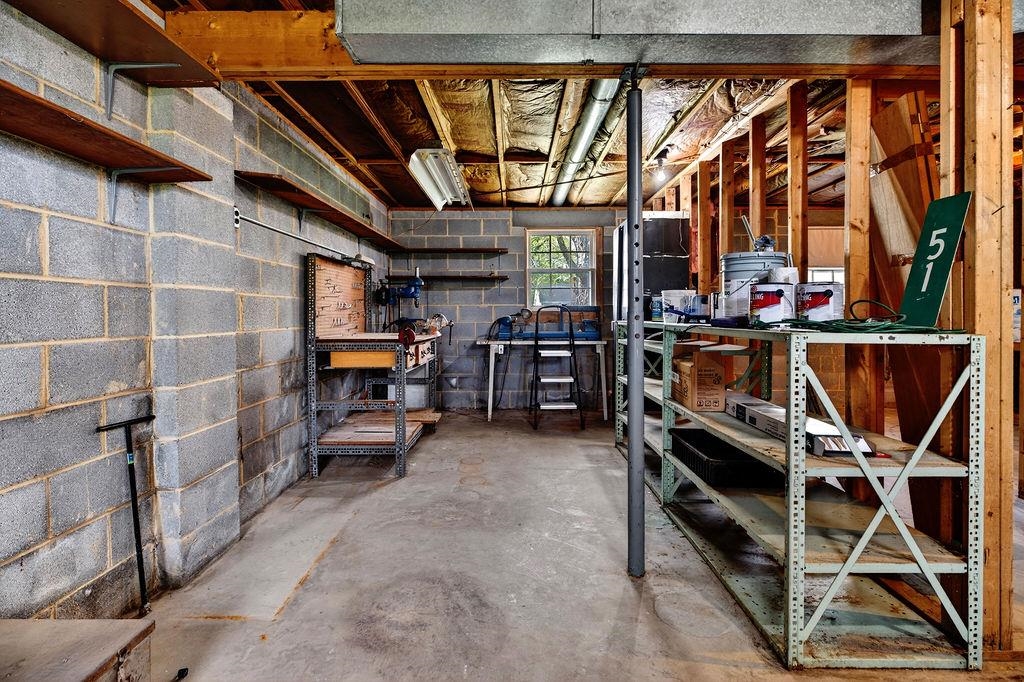 51 BRIARWOOD CIR, STAUNTON, Virginia 24401, 3 Bedrooms Bedrooms, ,2 BathroomsBathrooms,Residential,51 BRIARWOOD CIR,675623 MLS # 675623 51 BRIARWOOD CIR, STAUNTON, Virginia 24401, 3 Bedrooms Bedrooms, ,2 BathroomsBathrooms,Residential,51 BRIARWOOD CIR,675623 MLS # 675623