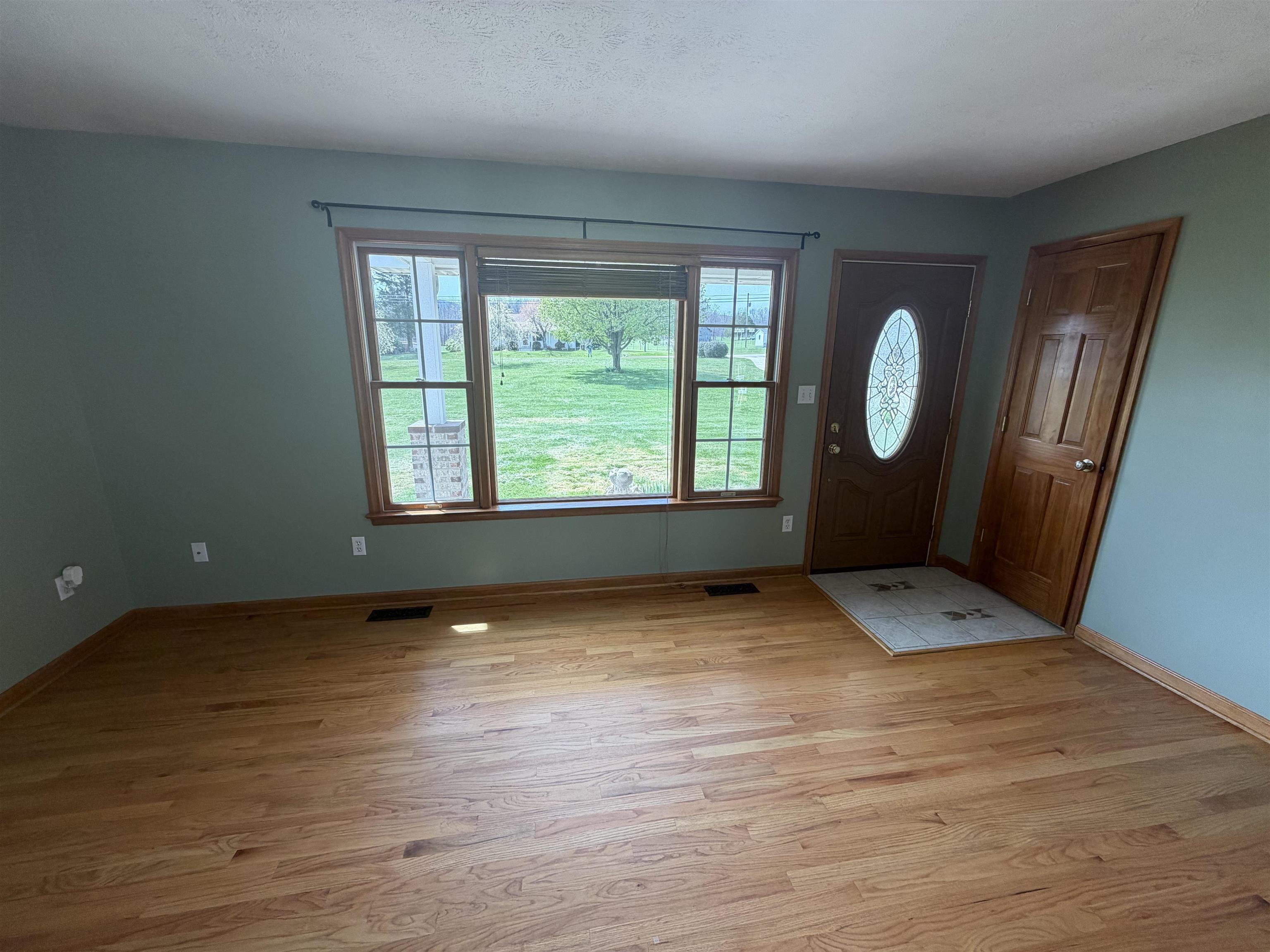 1582 HOWARDSVILLE TPKE, STUARTS DRAFT, Virginia 24477, 2 Bedrooms Bedrooms, ,2 BathroomsBathrooms,Residential,1582 HOWARDSVILLE TPKE,675625 MLS # 675625 1582 HOWARDSVILLE TPKE, STUARTS DRAFT, Virginia 24477, 2 Bedrooms Bedrooms, ,2 BathroomsBathrooms,Residential,1582 HOWARDSVILLE TPKE,675625 MLS # 675625