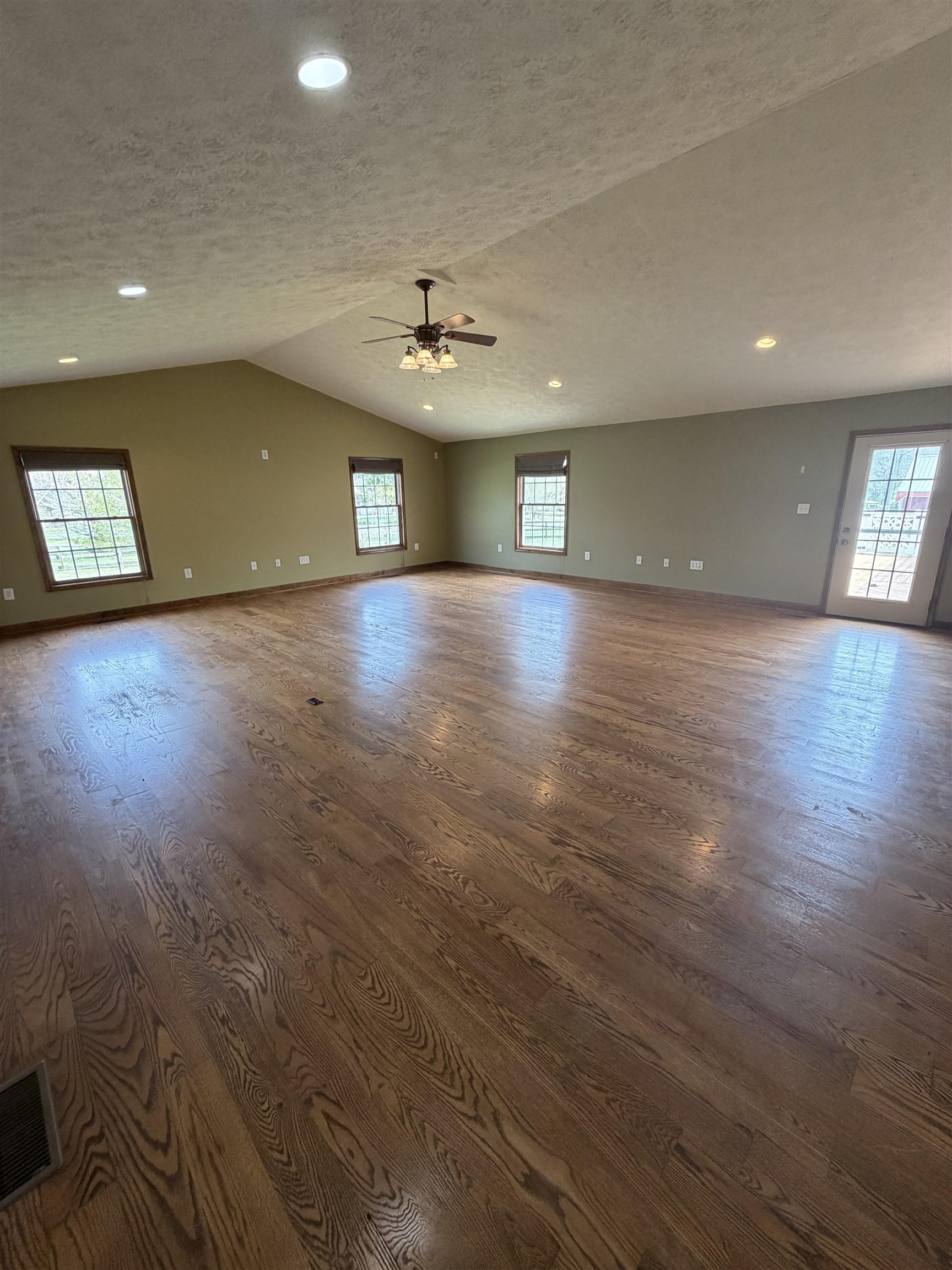 1582 HOWARDSVILLE TPKE, STUARTS DRAFT, Virginia 24477, 2 Bedrooms Bedrooms, ,2 BathroomsBathrooms,Residential,1582 HOWARDSVILLE TPKE,675625 MLS # 675625 1582 HOWARDSVILLE TPKE, STUARTS DRAFT, Virginia 24477, 2 Bedrooms Bedrooms, ,2 BathroomsBathrooms,Residential,1582 HOWARDSVILLE TPKE,675625 MLS # 675625