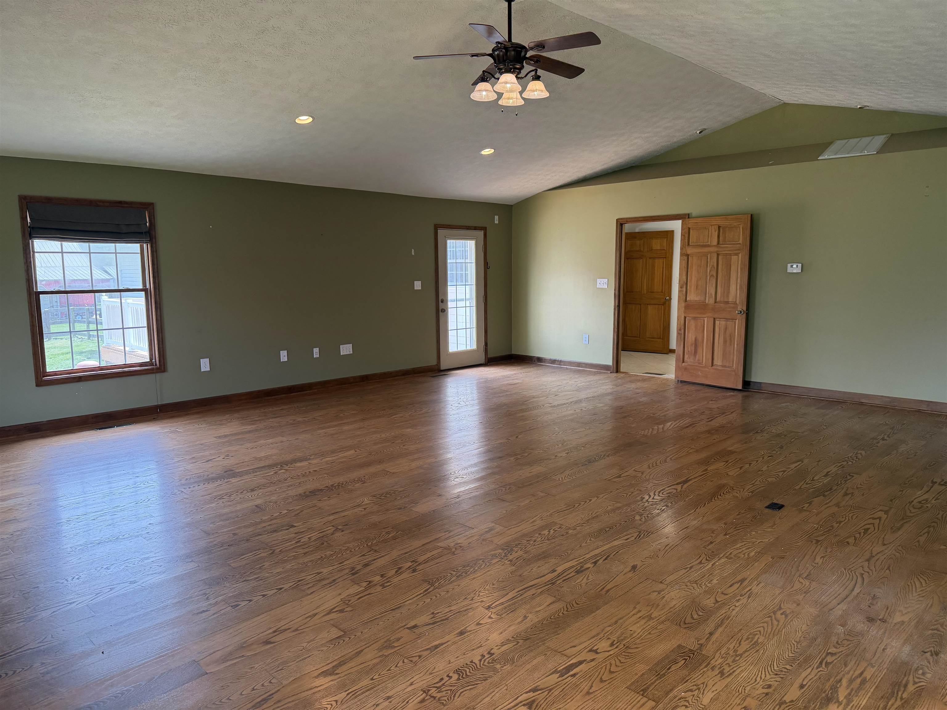 1582 HOWARDSVILLE TPKE, STUARTS DRAFT, Virginia 24477, 2 Bedrooms Bedrooms, ,2 BathroomsBathrooms,Residential,1582 HOWARDSVILLE TPKE,675625 MLS # 675625 1582 HOWARDSVILLE TPKE, STUARTS DRAFT, Virginia 24477, 2 Bedrooms Bedrooms, ,2 BathroomsBathrooms,Residential,1582 HOWARDSVILLE TPKE,675625 MLS # 675625