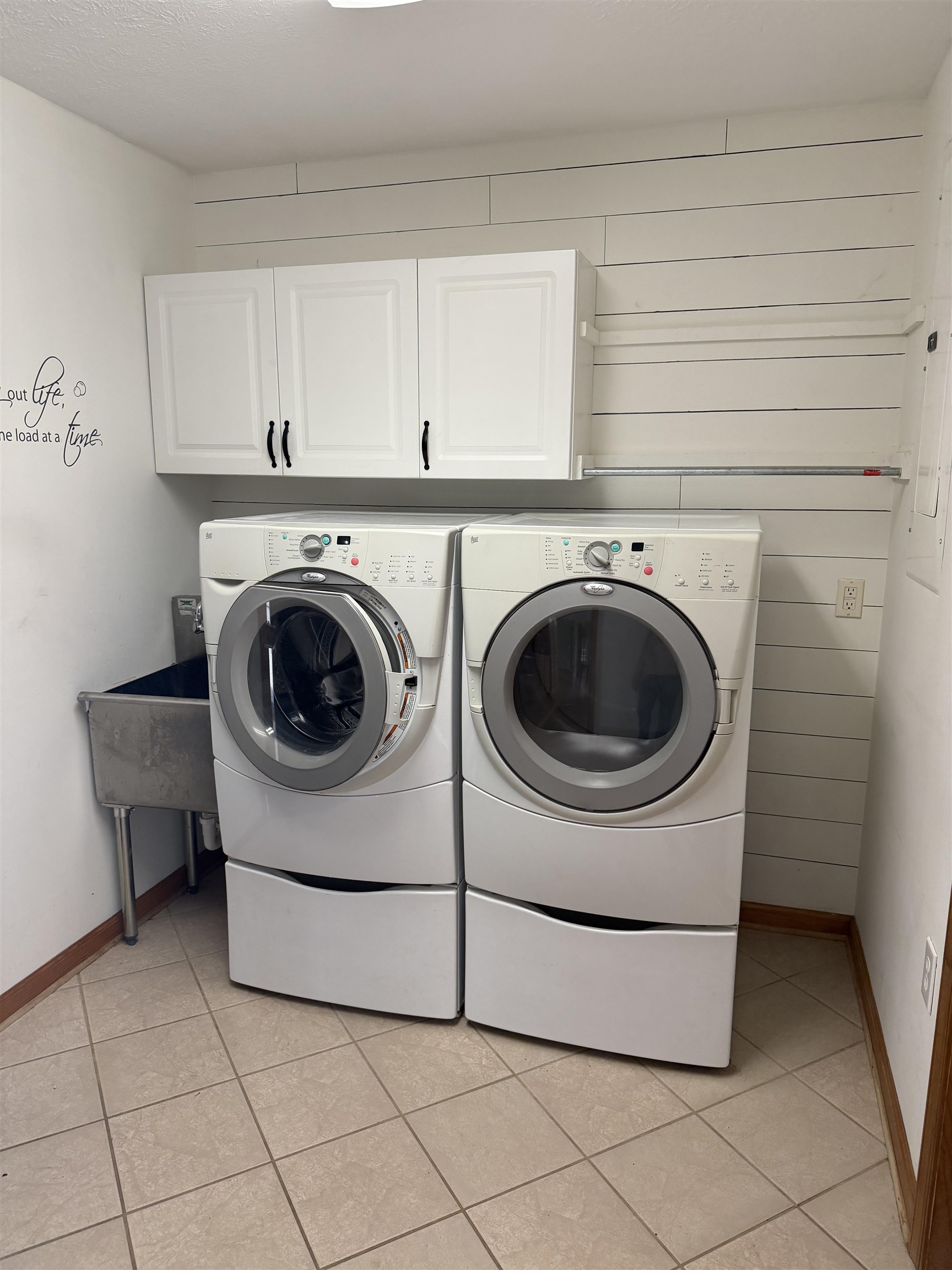 1582 HOWARDSVILLE TPKE, STUARTS DRAFT, Virginia 24477, 2 Bedrooms Bedrooms, ,2 BathroomsBathrooms,Residential,1582 HOWARDSVILLE TPKE,675625 MLS # 675625 1582 HOWARDSVILLE TPKE, STUARTS DRAFT, Virginia 24477, 2 Bedrooms Bedrooms, ,2 BathroomsBathrooms,Residential,1582 HOWARDSVILLE TPKE,675625 MLS # 675625