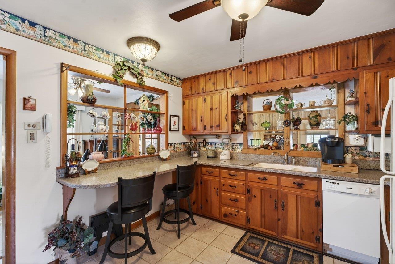 9625 TOWN HALL RD, MCGAHEYSVILLE, Virginia 22840, 4 Bedrooms Bedrooms, ,3 BathroomsBathrooms,Residential,9625 TOWN HALL RD,675626 MLS # 675626 9625 TOWN HALL RD, MCGAHEYSVILLE, Virginia 22840, 4 Bedrooms Bedrooms, ,3 BathroomsBathrooms,Residential,9625 TOWN HALL RD,675626 MLS # 675626