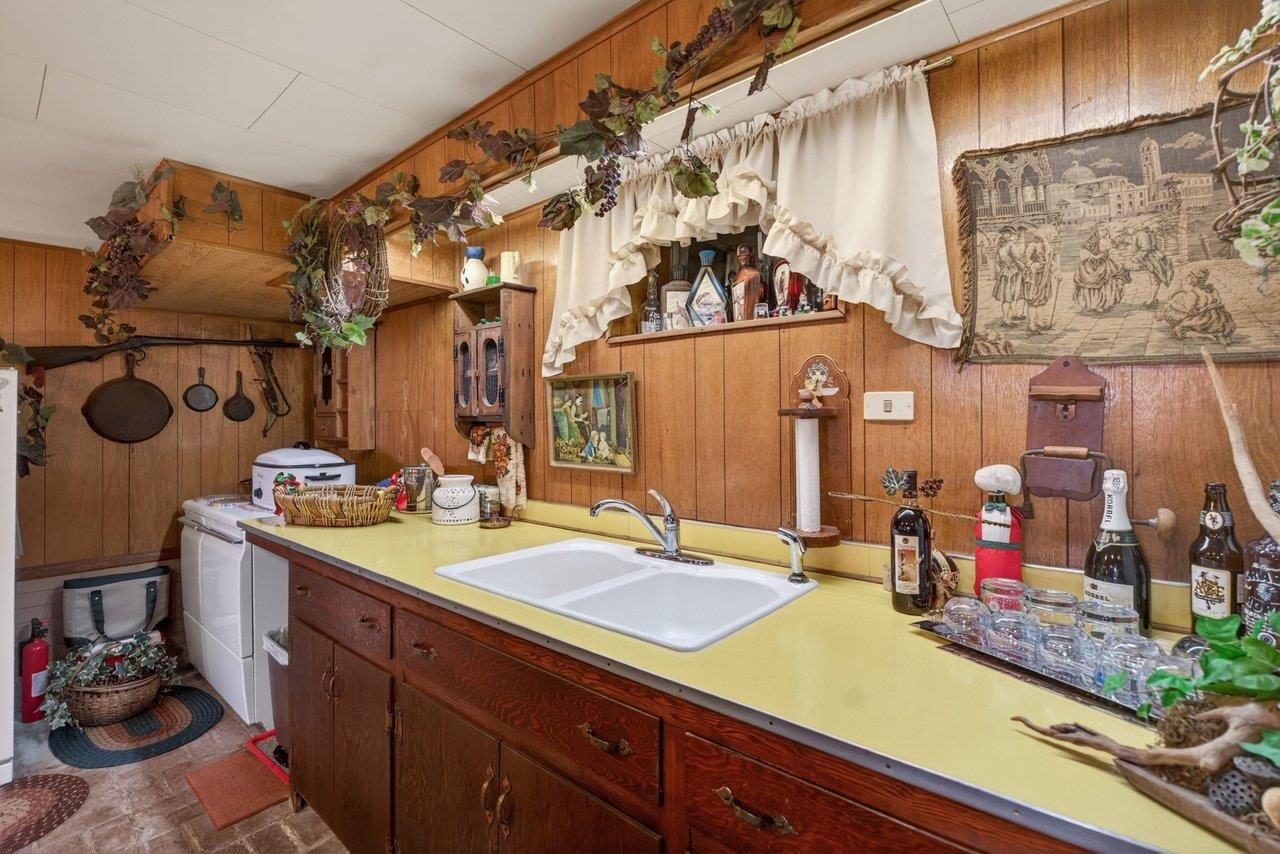 9625 TOWN HALL RD, MCGAHEYSVILLE, Virginia 22840, 4 Bedrooms Bedrooms, ,3 BathroomsBathrooms,Residential,9625 TOWN HALL RD,675626 MLS # 675626 9625 TOWN HALL RD, MCGAHEYSVILLE, Virginia 22840, 4 Bedrooms Bedrooms, ,3 BathroomsBathrooms,Residential,9625 TOWN HALL RD,675626 MLS # 675626