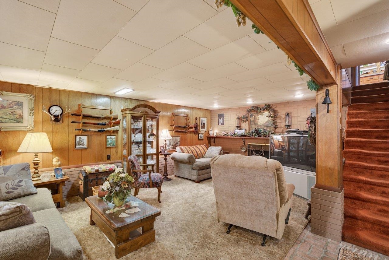 9625 TOWN HALL RD, MCGAHEYSVILLE, Virginia 22840, 4 Bedrooms Bedrooms, ,3 BathroomsBathrooms,Residential,9625 TOWN HALL RD,675626 MLS # 675626 9625 TOWN HALL RD, MCGAHEYSVILLE, Virginia 22840, 4 Bedrooms Bedrooms, ,3 BathroomsBathrooms,Residential,9625 TOWN HALL RD,675626 MLS # 675626