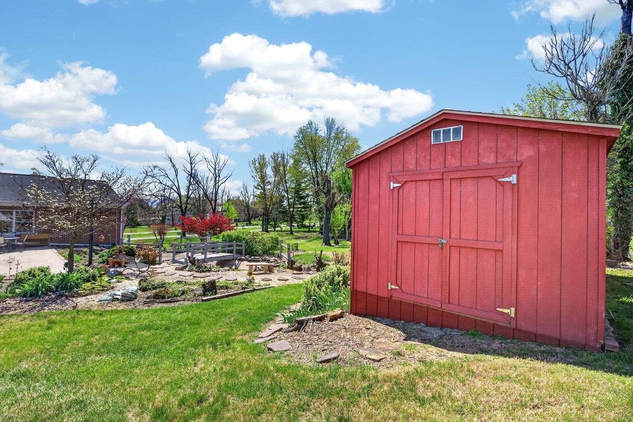 9625 TOWN HALL RD, MCGAHEYSVILLE, Virginia 22840, 4 Bedrooms Bedrooms, ,3 BathroomsBathrooms,Residential,9625 TOWN HALL RD,675626 MLS # 675626 9625 TOWN HALL RD, MCGAHEYSVILLE, Virginia 22840, 4 Bedrooms Bedrooms, ,3 BathroomsBathrooms,Residential,9625 TOWN HALL RD,675626 MLS # 675626