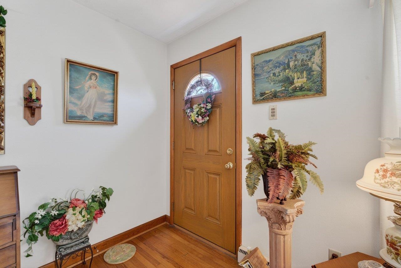 9625 TOWN HALL RD, MCGAHEYSVILLE, Virginia 22840, 4 Bedrooms Bedrooms, ,3 BathroomsBathrooms,Residential,9625 TOWN HALL RD,675626 MLS # 675626 9625 TOWN HALL RD, MCGAHEYSVILLE, Virginia 22840, 4 Bedrooms Bedrooms, ,3 BathroomsBathrooms,Residential,9625 TOWN HALL RD,675626 MLS # 675626