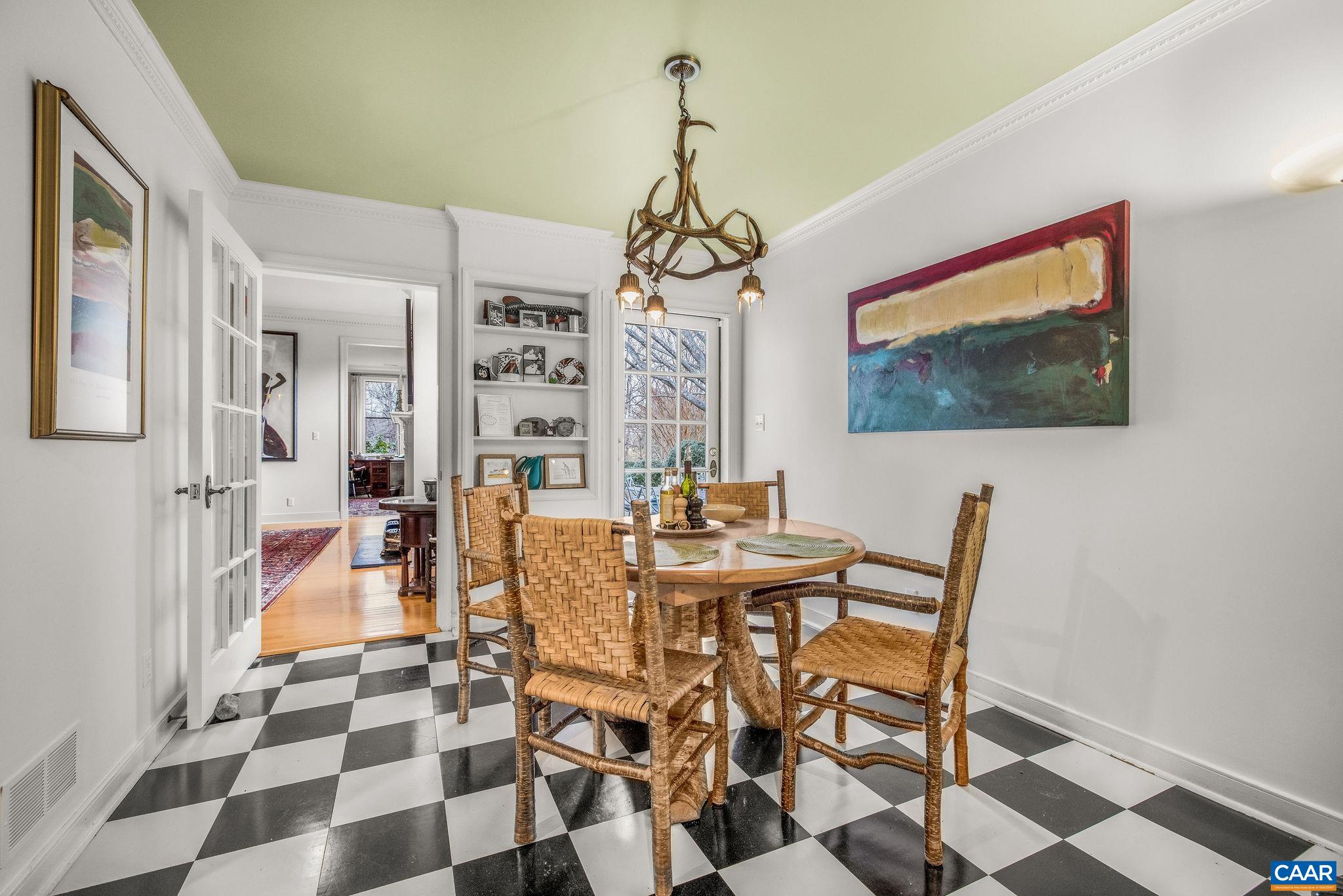 1525 BROOK HILL LN, CHARLOTTESVILLE, Virginia 22901, 4 Bedrooms Bedrooms, ,5 BathroomsBathrooms,Residential,1525 BROOK HILL LN,675628 MLS # 675628