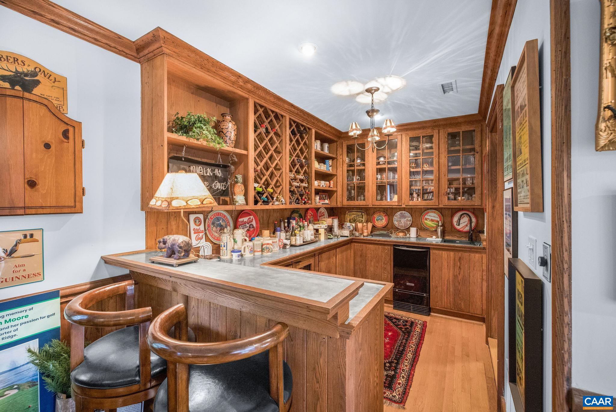 1525 BROOK HILL LN, CHARLOTTESVILLE, Virginia 22901, 4 Bedrooms Bedrooms, ,5 BathroomsBathrooms,Residential,1525 BROOK HILL LN,675628 MLS # 675628