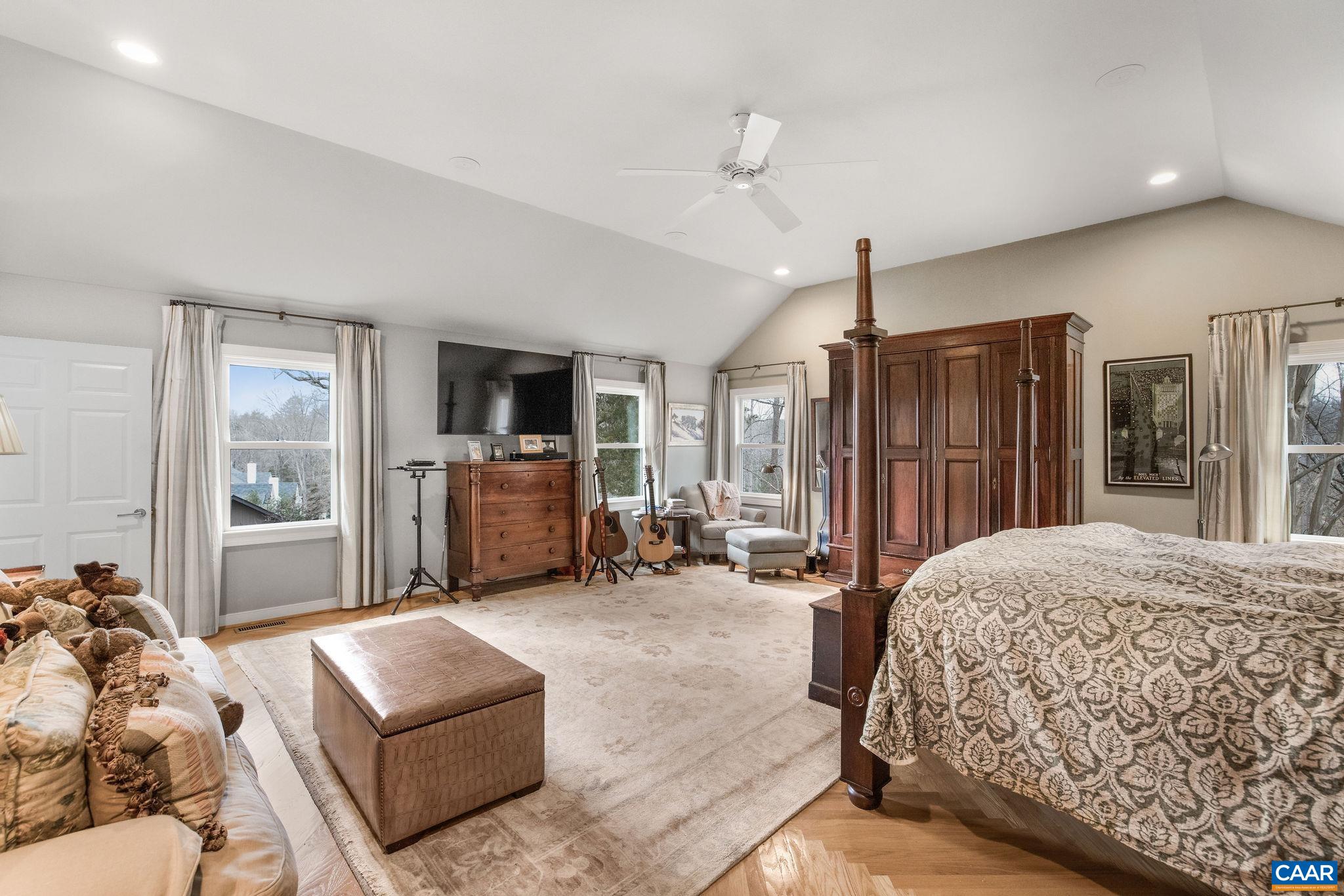 1525 BROOK HILL LN, CHARLOTTESVILLE, Virginia 22901, 4 Bedrooms Bedrooms, ,5 BathroomsBathrooms,Residential,1525 BROOK HILL LN,675628 MLS # 675628