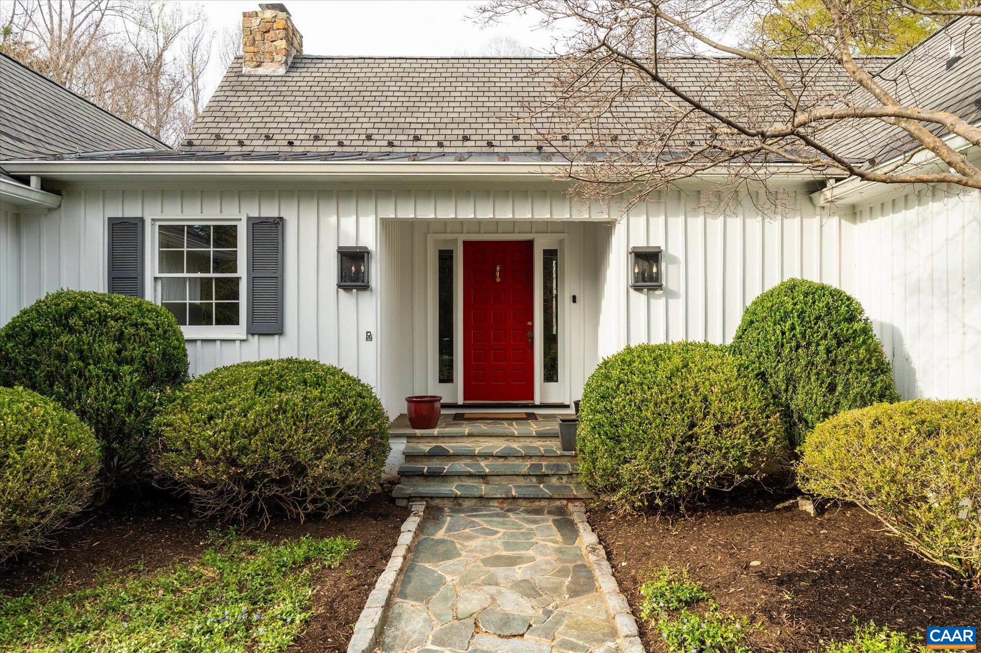 1525 BROOK HILL LN, CHARLOTTESVILLE, Virginia 22901, 4 Bedrooms Bedrooms, ,5 BathroomsBathrooms,Residential,1525 BROOK HILL LN,675628 MLS # 675628