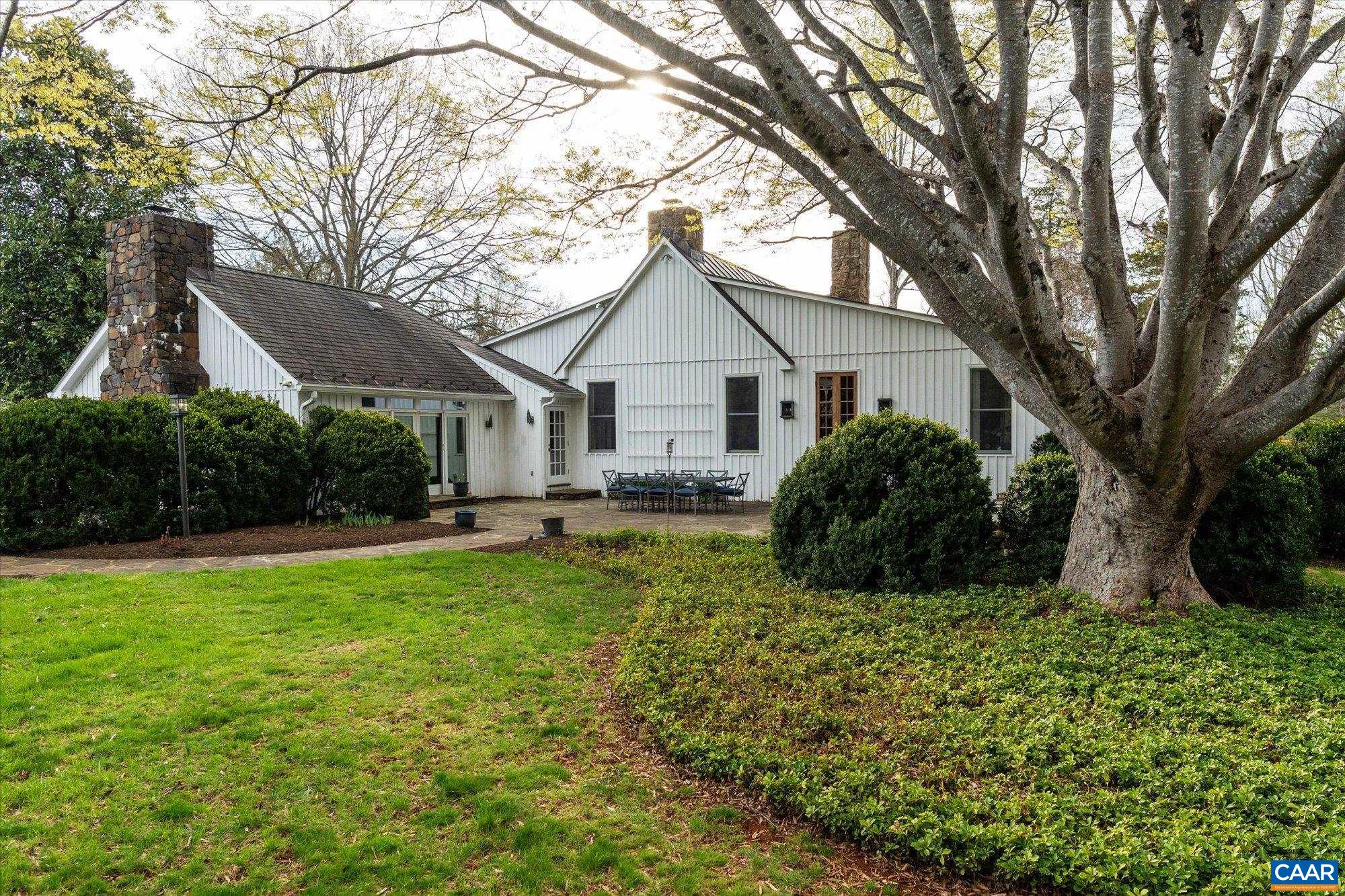 1525 BROOK HILL LN, CHARLOTTESVILLE, Virginia 22901, 4 Bedrooms Bedrooms, ,5 BathroomsBathrooms,Residential,1525 BROOK HILL LN,675628 MLS # 675628