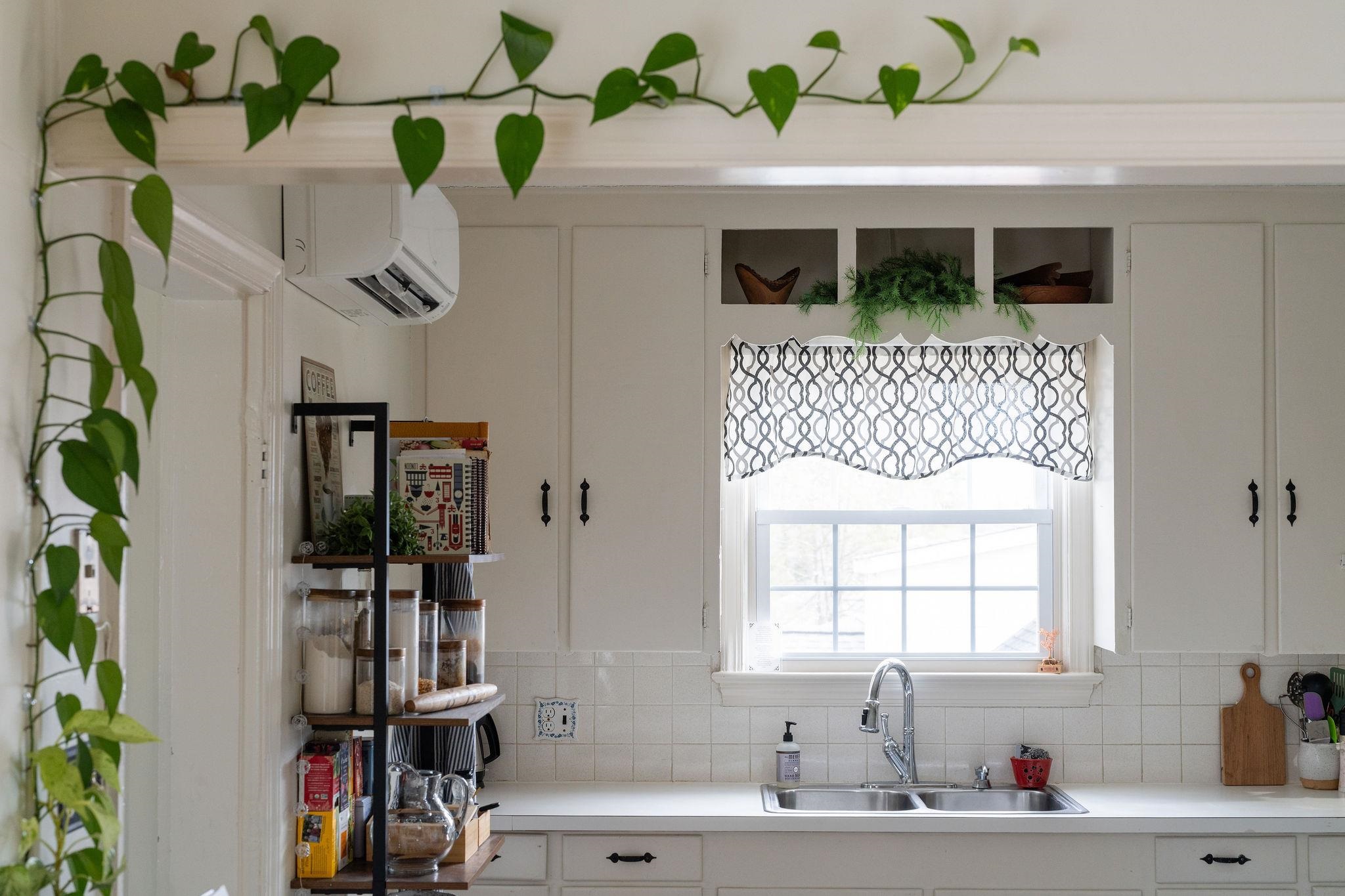 1913 MONTICELLO ST, WAYNESBORO, Virginia 22980, 2 Bedrooms Bedrooms, ,1 BathroomBathrooms,Residential,1913 MONTICELLO ST,675629 MLS # 675629 1913 MONTICELLO ST, WAYNESBORO, Virginia 22980, 2 Bedrooms Bedrooms, ,1 BathroomBathrooms,Residential,1913 MONTICELLO ST,675629 MLS # 675629