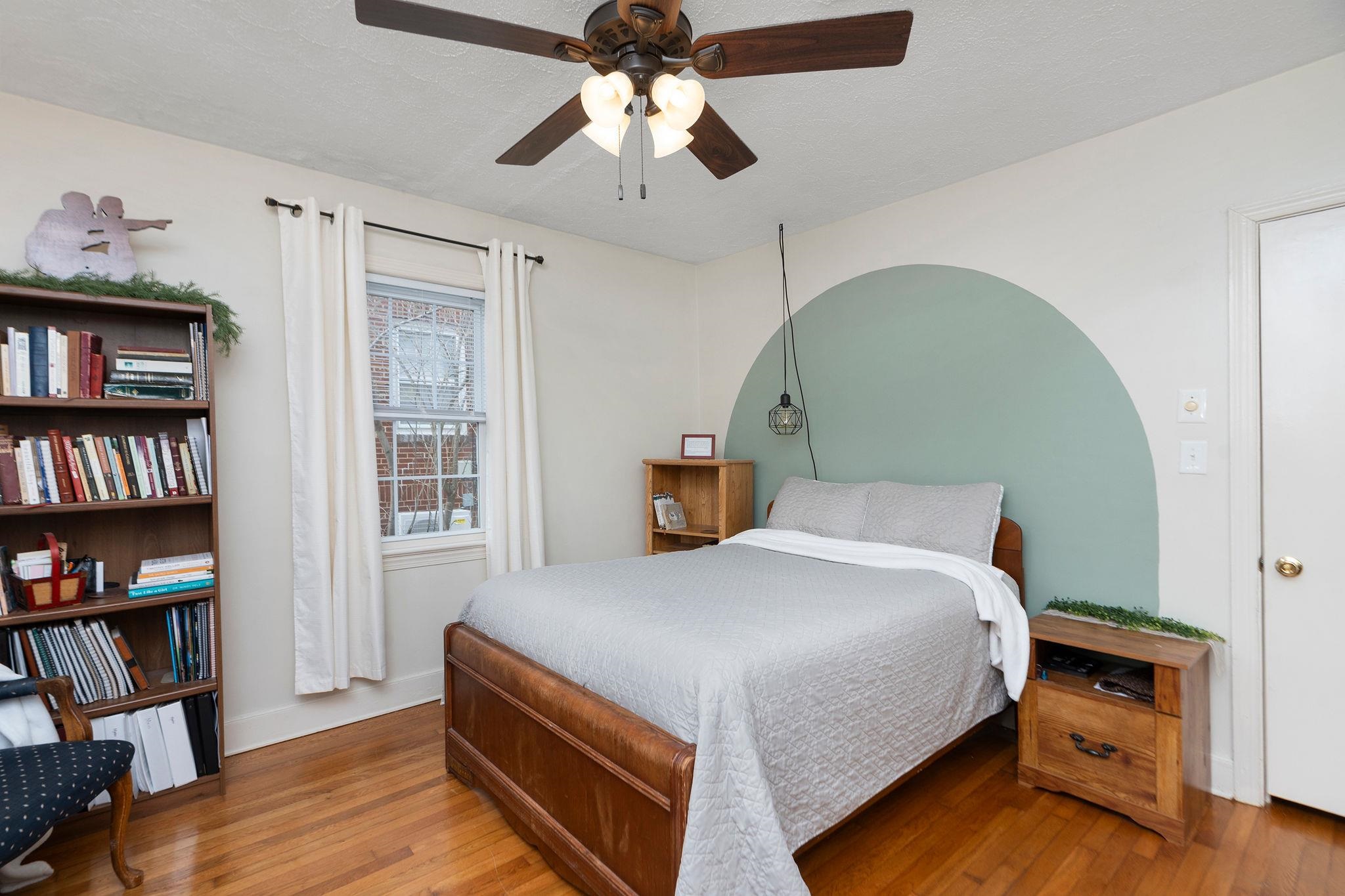 1913 MONTICELLO ST, WAYNESBORO, Virginia 22980, 2 Bedrooms Bedrooms, ,1 BathroomBathrooms,Residential,1913 MONTICELLO ST,675629 MLS # 675629 1913 MONTICELLO ST, WAYNESBORO, Virginia 22980, 2 Bedrooms Bedrooms, ,1 BathroomBathrooms,Residential,1913 MONTICELLO ST,675629 MLS # 675629