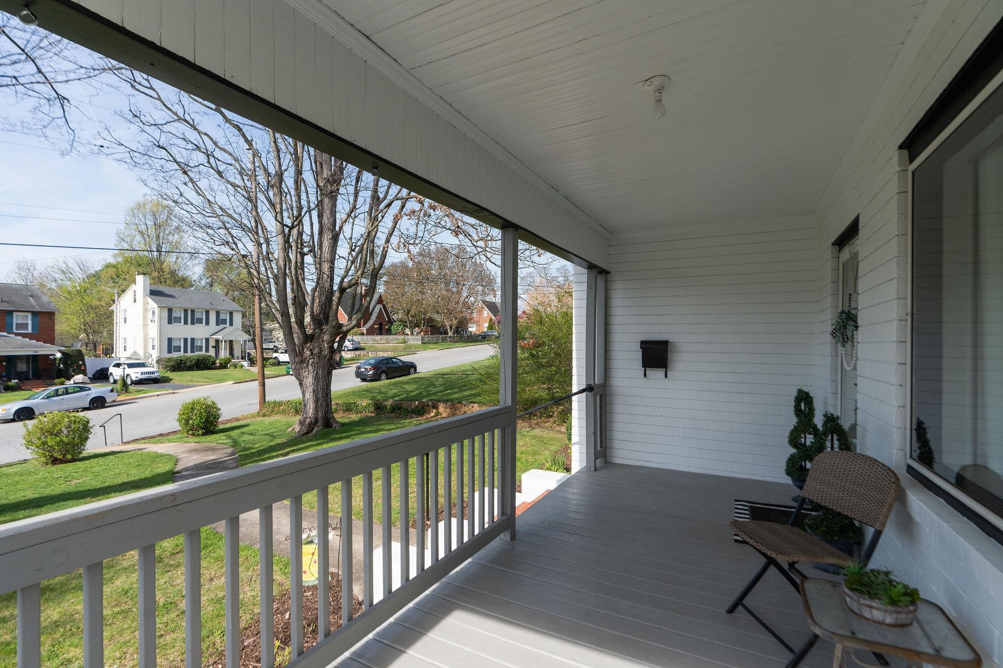 1913 MONTICELLO ST, WAYNESBORO, Virginia 22980, 2 Bedrooms Bedrooms, ,1 BathroomBathrooms,Residential,1913 MONTICELLO ST,675629 MLS # 675629 1913 MONTICELLO ST, WAYNESBORO, Virginia 22980, 2 Bedrooms Bedrooms, ,1 BathroomBathrooms,Residential,1913 MONTICELLO ST,675629 MLS # 675629