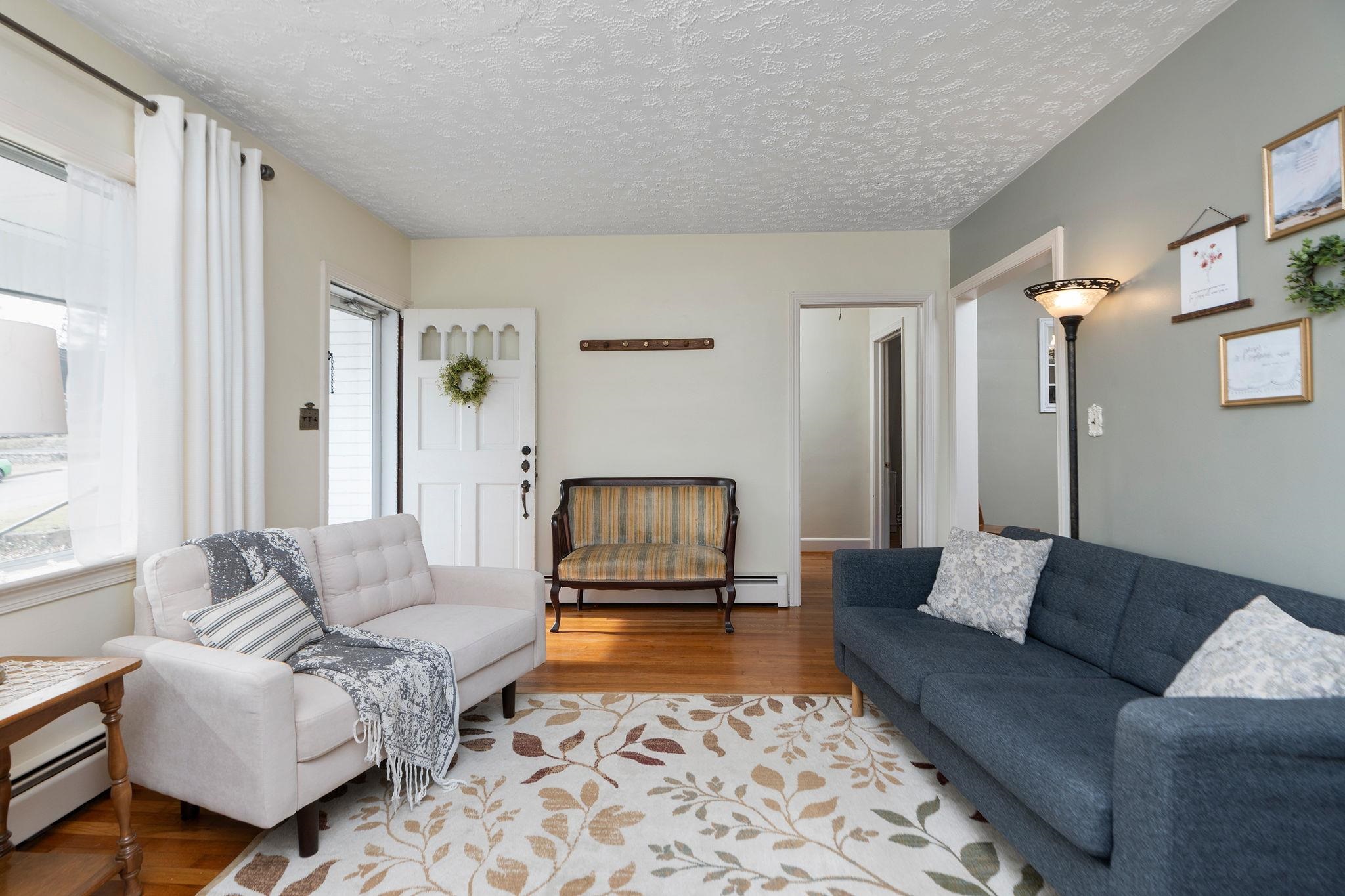 1913 MONTICELLO ST, WAYNESBORO, Virginia 22980, 2 Bedrooms Bedrooms, ,1 BathroomBathrooms,Residential,1913 MONTICELLO ST,675629 MLS # 675629 1913 MONTICELLO ST, WAYNESBORO, Virginia 22980, 2 Bedrooms Bedrooms, ,1 BathroomBathrooms,Residential,1913 MONTICELLO ST,675629 MLS # 675629