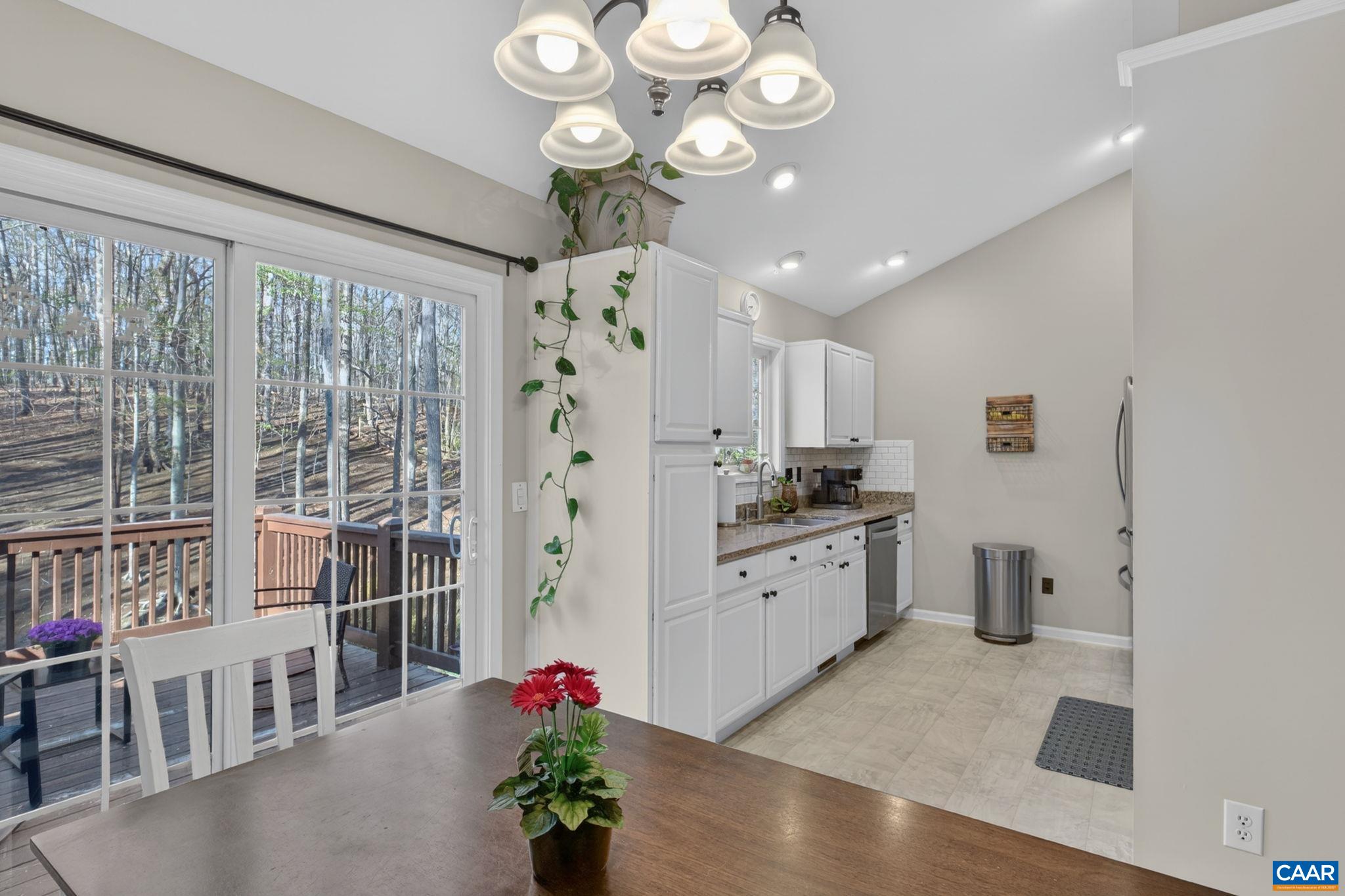 40 BRIDLEWOOD DR, PALMYRA, Virginia 22963, 3 Bedrooms Bedrooms, ,2 BathroomsBathrooms,Residential,40 BRIDLEWOOD DR,675633 MLS # 675633