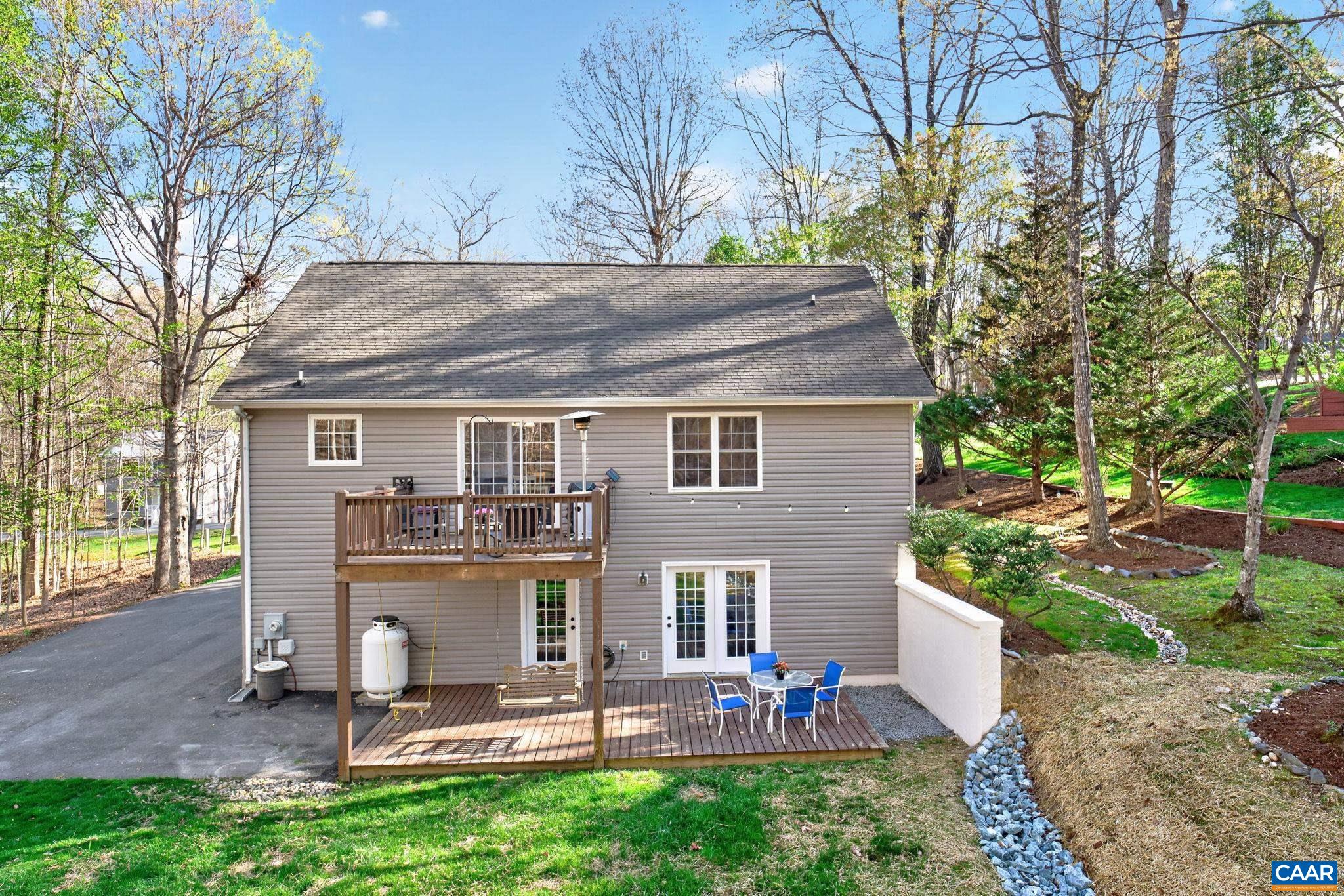 40 BRIDLEWOOD DR, PALMYRA, Virginia 22963, 3 Bedrooms Bedrooms, ,2 BathroomsBathrooms,Residential,40 BRIDLEWOOD DR,675633 MLS # 675633