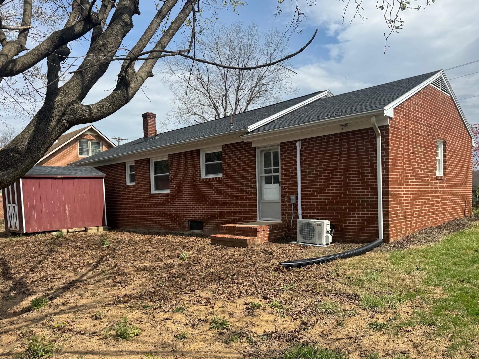 555 WATERMAN DR, HARRISONBURG, Virginia 22802, 3 Bedrooms Bedrooms, ,1 BathroomBathrooms,Residential,555 WATERMAN DR,675637 MLS # 675637