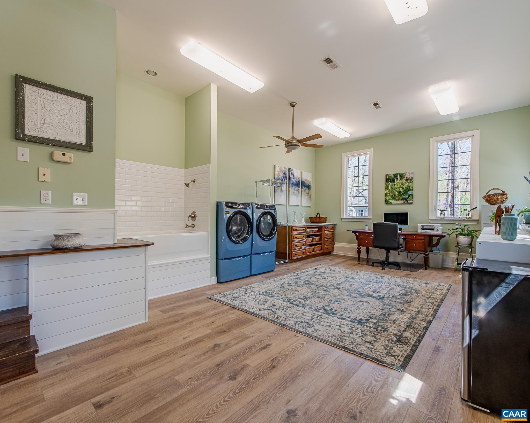 9130 TOTIER CREEK RD, SCOTTSVILLE, Virginia 24590, 4 Bedrooms Bedrooms, ,2 BathroomsBathrooms,Residential,9130 TOTIER CREEK RD,675641 MLS # 675641