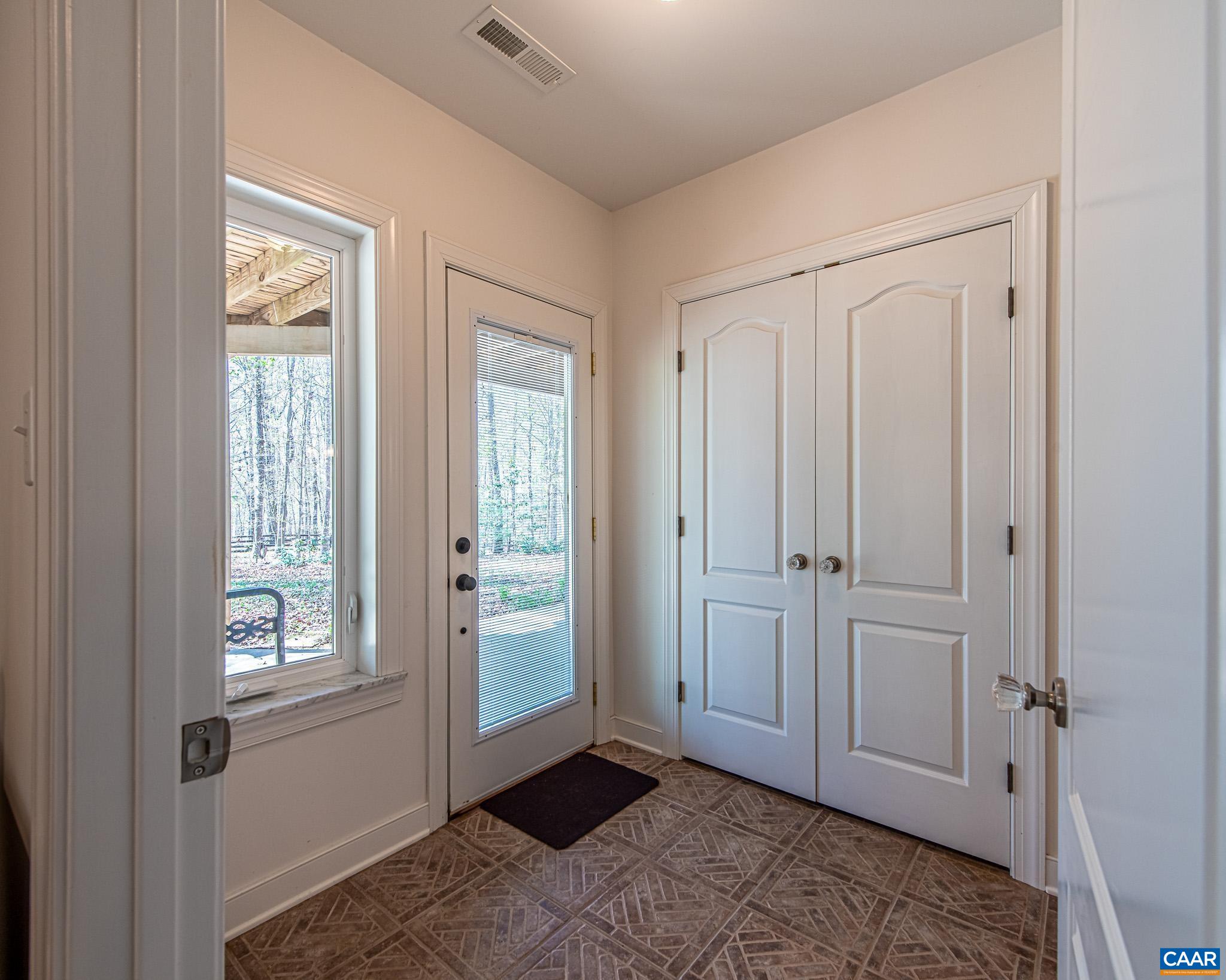 9130 TOTIER CREEK RD, SCOTTSVILLE, Virginia 24590, 4 Bedrooms Bedrooms, ,2 BathroomsBathrooms,Residential,9130 TOTIER CREEK RD,675641 MLS # 675641