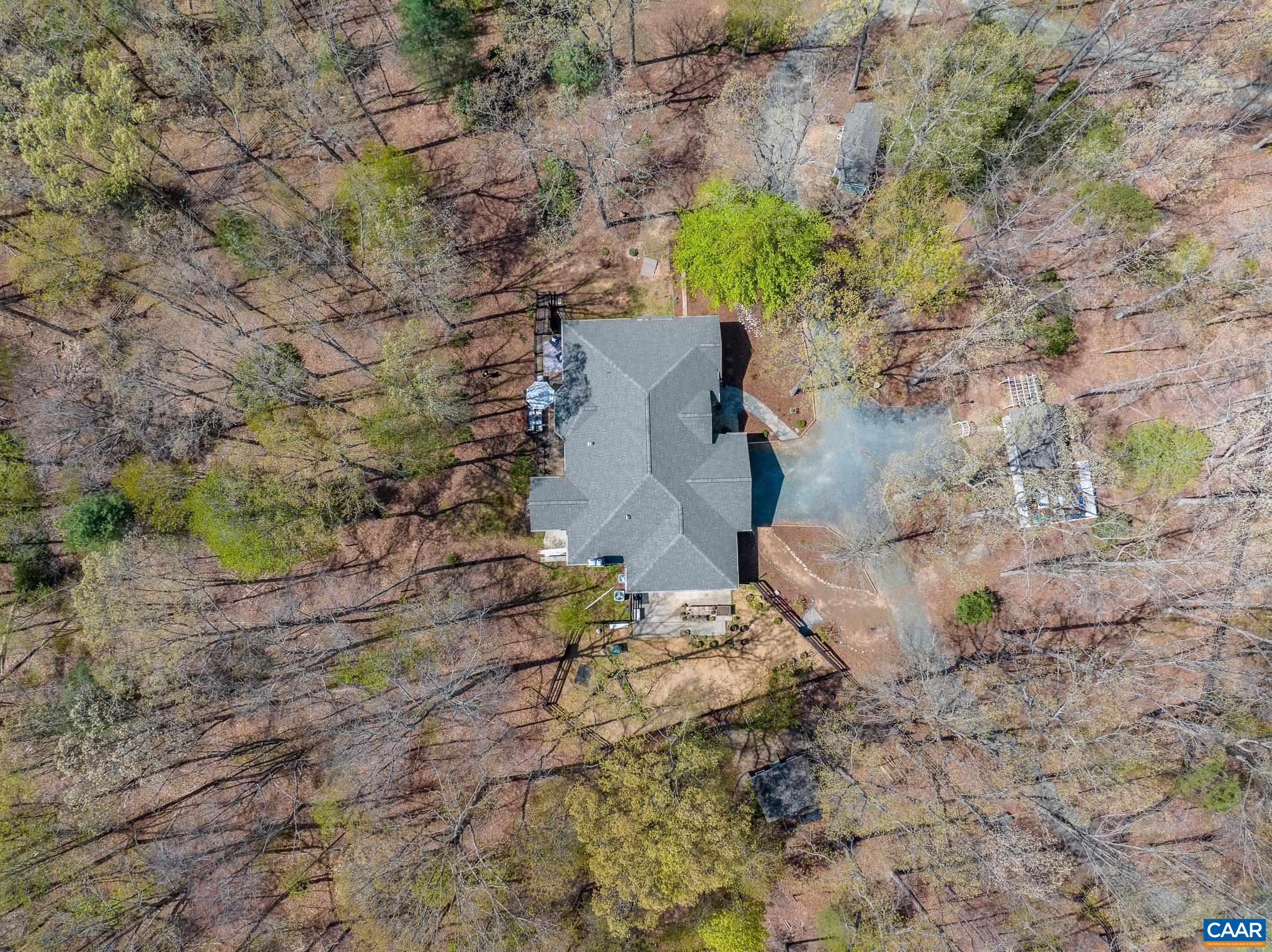9130 TOTIER CREEK RD, SCOTTSVILLE, Virginia 24590, 4 Bedrooms Bedrooms, ,2 BathroomsBathrooms,Residential,9130 TOTIER CREEK RD,675641 MLS # 675641