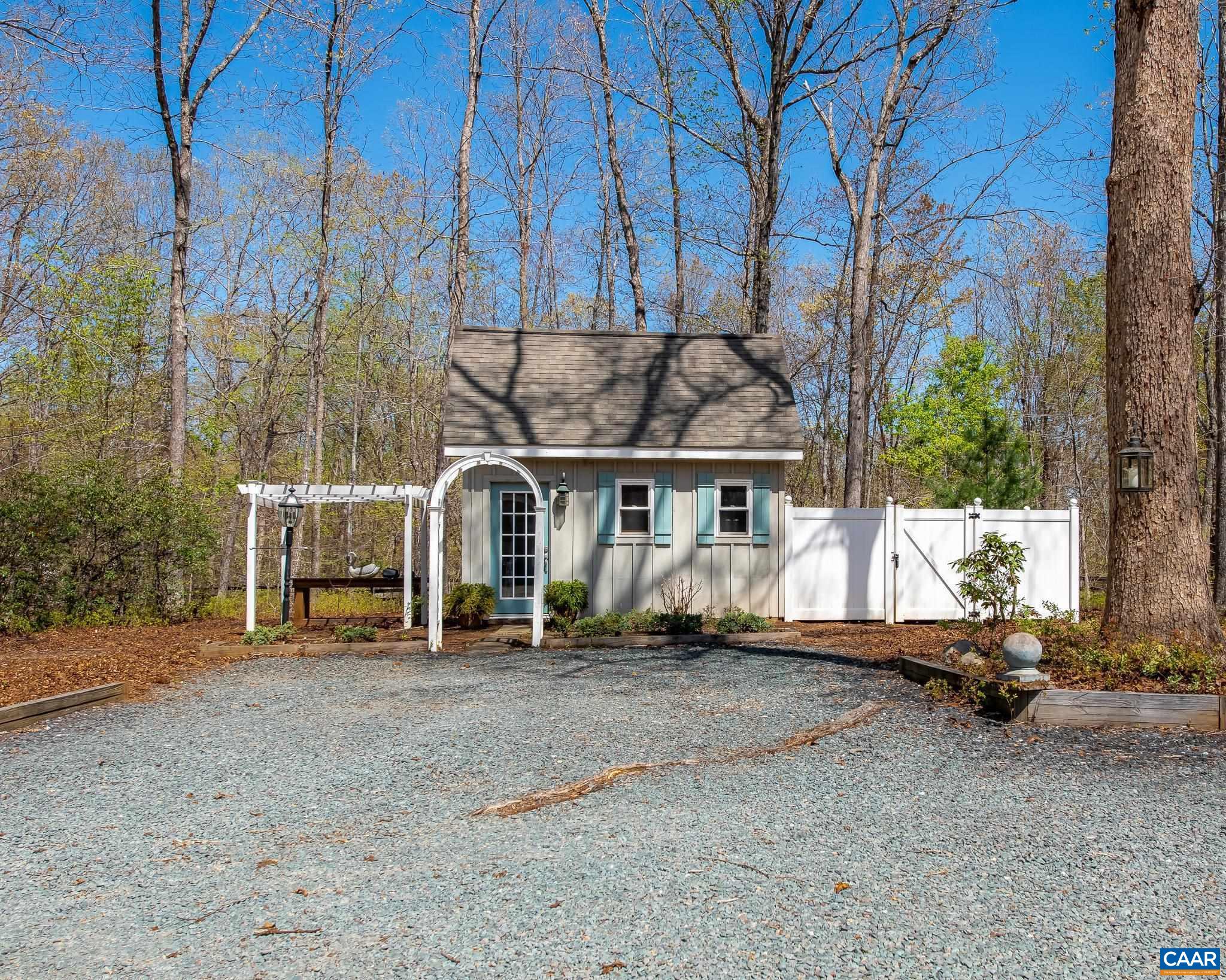 9130 TOTIER CREEK RD, SCOTTSVILLE, Virginia 24590, 4 Bedrooms Bedrooms, ,2 BathroomsBathrooms,Residential,9130 TOTIER CREEK RD,675641 MLS # 675641