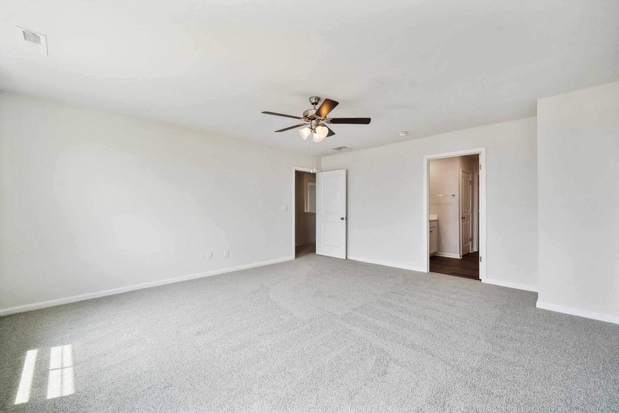 117 MEADOW RIDGE WAY, STAUNTON, Virginia 24401, 3 Bedrooms Bedrooms, ,2 BathroomsBathrooms,Residential,117 MEADOW RIDGE WAY,675644 MLS # 675644