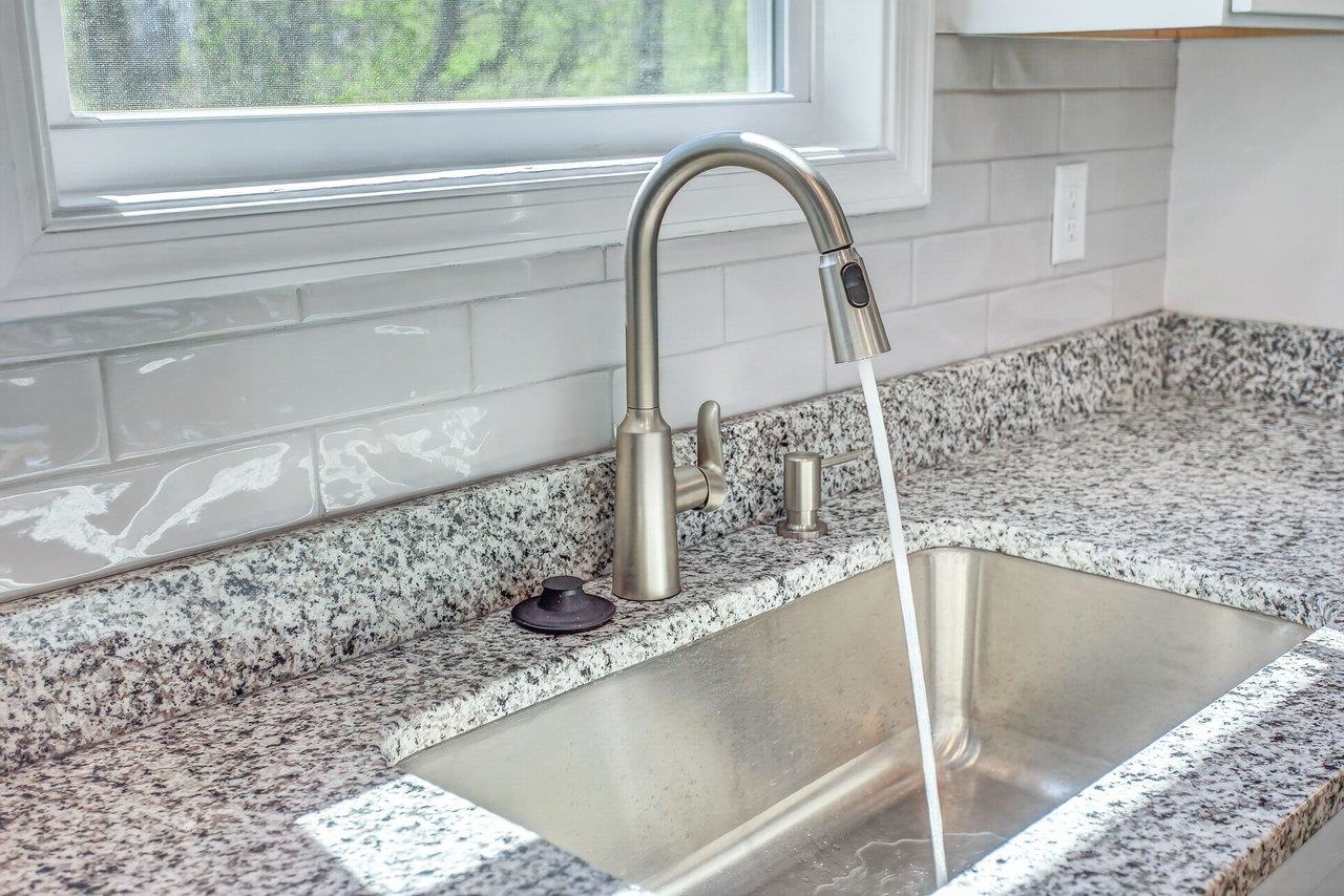 445 WIRT AVE, ELKTON, Virginia 22827, 3 Bedrooms Bedrooms, ,2 BathroomsBathrooms,Residential,445 WIRT AVE,675648 MLS # 675648