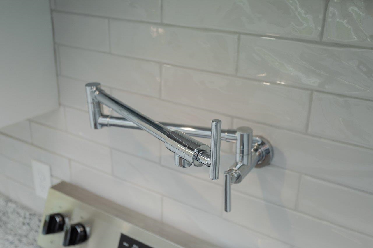 445 WIRT AVE, ELKTON, Virginia 22827, 3 Bedrooms Bedrooms, ,2 BathroomsBathrooms,Residential,445 WIRT AVE,675648 MLS # 675648