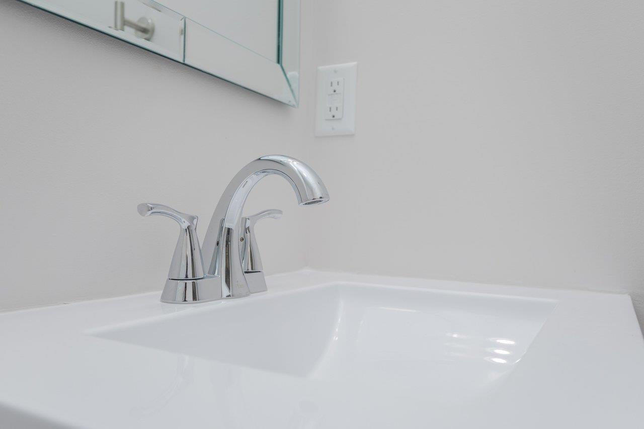 445 WIRT AVE, ELKTON, Virginia 22827, 3 Bedrooms Bedrooms, ,2 BathroomsBathrooms,Residential,445 WIRT AVE,675648 MLS # 675648