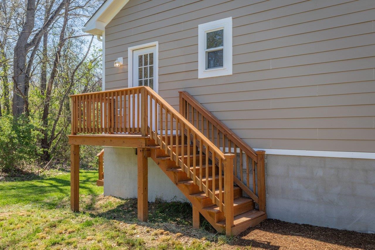 445 WIRT AVE, ELKTON, Virginia 22827, 3 Bedrooms Bedrooms, ,2 BathroomsBathrooms,Residential,445 WIRT AVE,675648 MLS # 675648