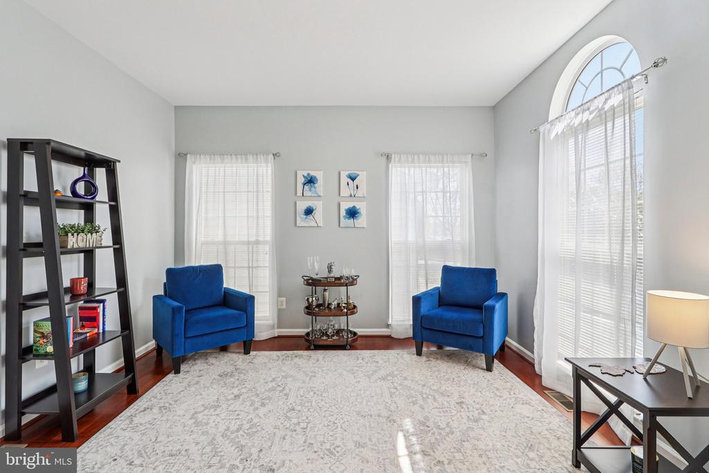 5225 WINDBREAK DR, FREDERICKSBURG, Virginia 22407, 4 Bedrooms Bedrooms, ,3 BathroomsBathrooms,Residential,5225 WINDBREAK DR,VASP2040612 MLS # VASP2040612