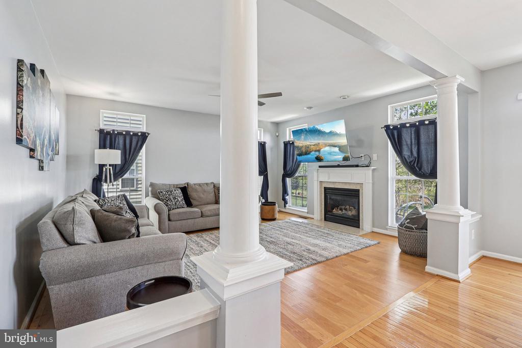 5225 WINDBREAK DR, FREDERICKSBURG, Virginia 22407, 4 Bedrooms Bedrooms, ,3 BathroomsBathrooms,Residential,5225 WINDBREAK DR,VASP2040612 MLS # VASP2040612