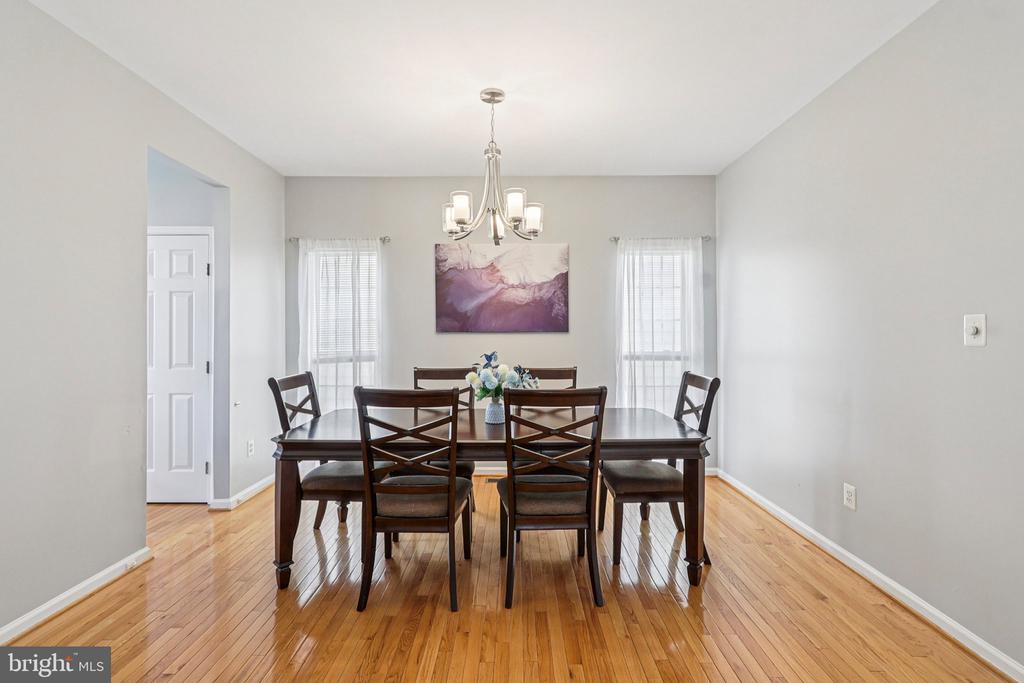 5225 WINDBREAK DR, FREDERICKSBURG, Virginia 22407, 4 Bedrooms Bedrooms, ,3 BathroomsBathrooms,Residential,5225 WINDBREAK DR,VASP2040612 MLS # VASP2040612