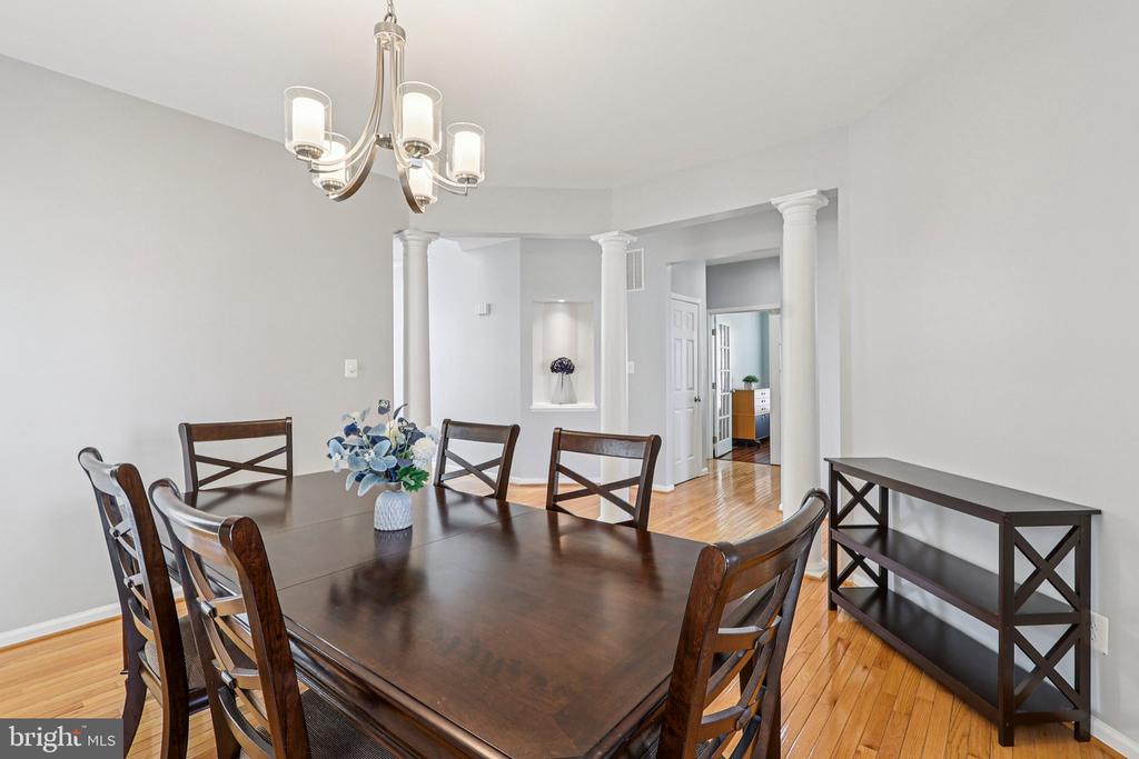 5225 WINDBREAK DR, FREDERICKSBURG, Virginia 22407, 4 Bedrooms Bedrooms, ,3 BathroomsBathrooms,Residential,5225 WINDBREAK DR,VASP2040612 MLS # VASP2040612