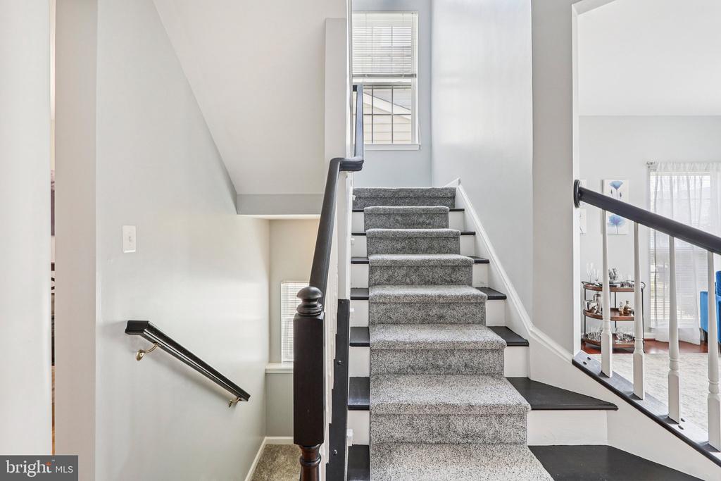 5225 WINDBREAK DR, FREDERICKSBURG, Virginia 22407, 4 Bedrooms Bedrooms, ,3 BathroomsBathrooms,Residential,5225 WINDBREAK DR,VASP2040612 MLS # VASP2040612