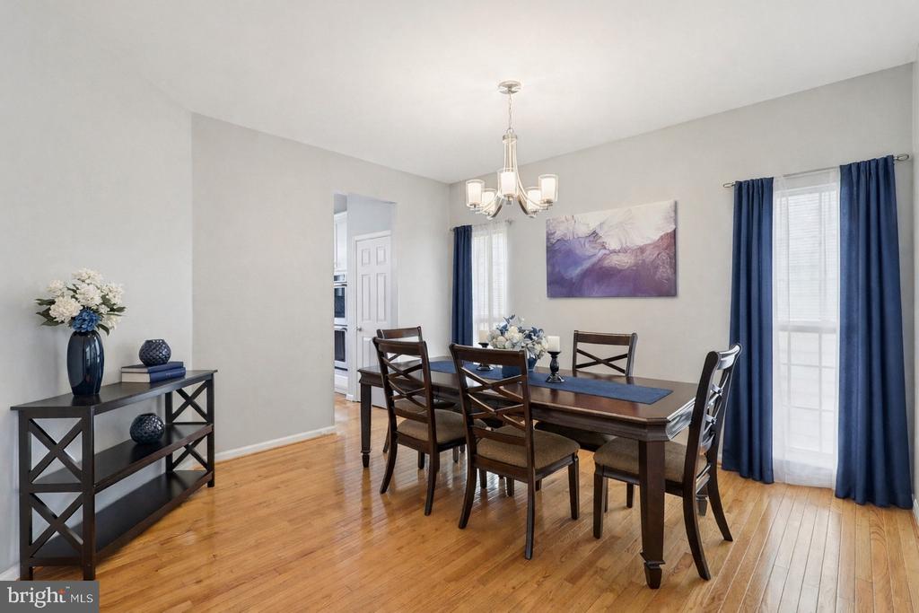 5225 WINDBREAK DR, FREDERICKSBURG, Virginia 22407, 4 Bedrooms Bedrooms, ,3 BathroomsBathrooms,Residential,5225 WINDBREAK DR,VASP2040612 MLS # VASP2040612