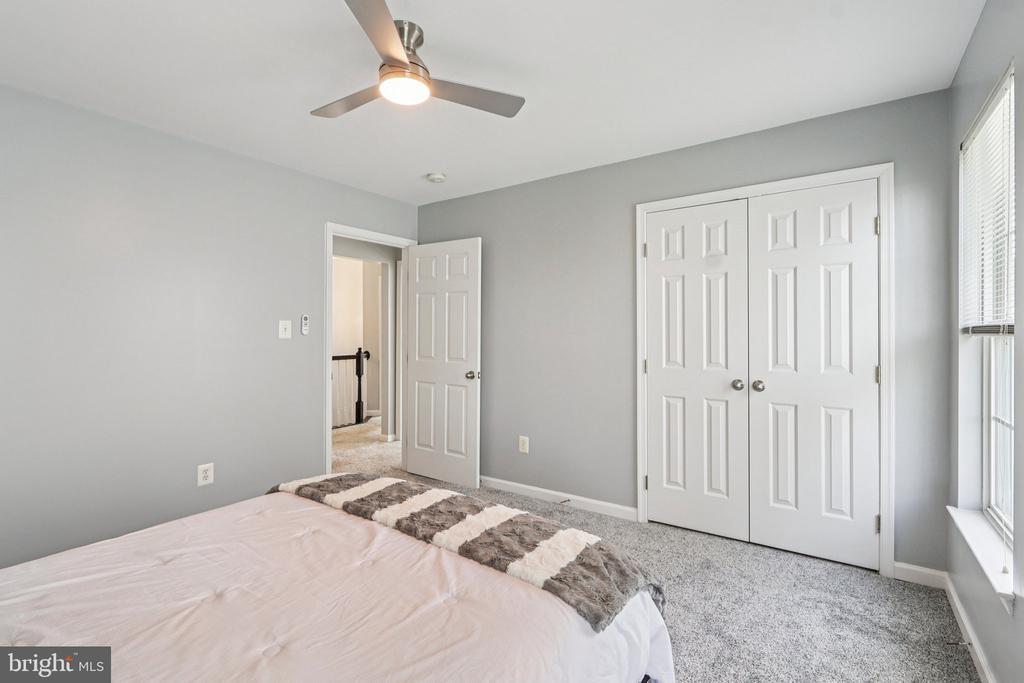 5225 WINDBREAK DR, FREDERICKSBURG, Virginia 22407, 4 Bedrooms Bedrooms, ,3 BathroomsBathrooms,Residential,5225 WINDBREAK DR,VASP2040612 MLS # VASP2040612