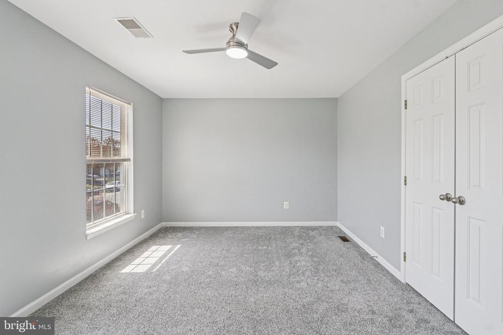 5225 WINDBREAK DR, FREDERICKSBURG, Virginia 22407, 4 Bedrooms Bedrooms, ,3 BathroomsBathrooms,Residential,5225 WINDBREAK DR,VASP2040612 MLS # VASP2040612