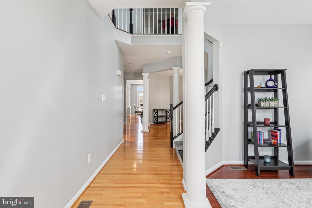 5225 WINDBREAK DR, FREDERICKSBURG, Virginia 22407, 4 Bedrooms Bedrooms, ,3 BathroomsBathrooms,Residential,5225 WINDBREAK DR,VASP2040612 MLS # VASP2040612