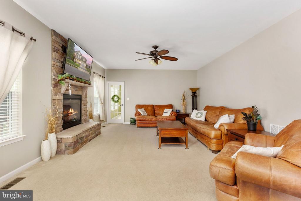 2518 CORNELL DR, FREDERICKSBURG, Virginia 22408, 4 Bedrooms Bedrooms, ,2 BathroomsBathrooms,Residential,2518 CORNELL DR,VASP2040678 MLS # VASP2040678