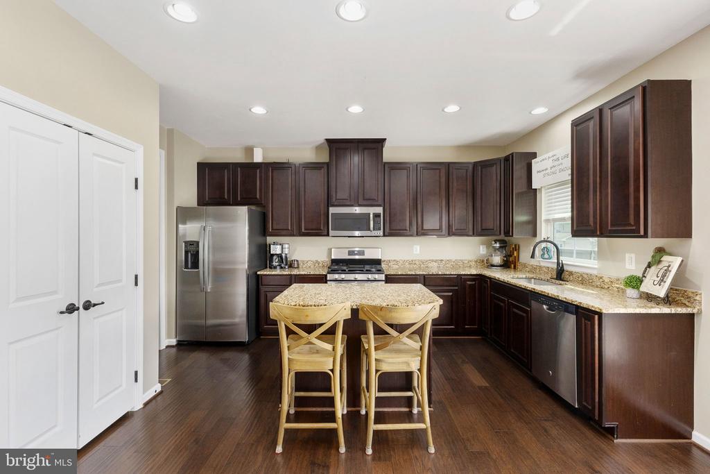 2518 CORNELL DR, FREDERICKSBURG, Virginia 22408, 4 Bedrooms Bedrooms, ,2 BathroomsBathrooms,Residential,2518 CORNELL DR,VASP2040678 MLS # VASP2040678